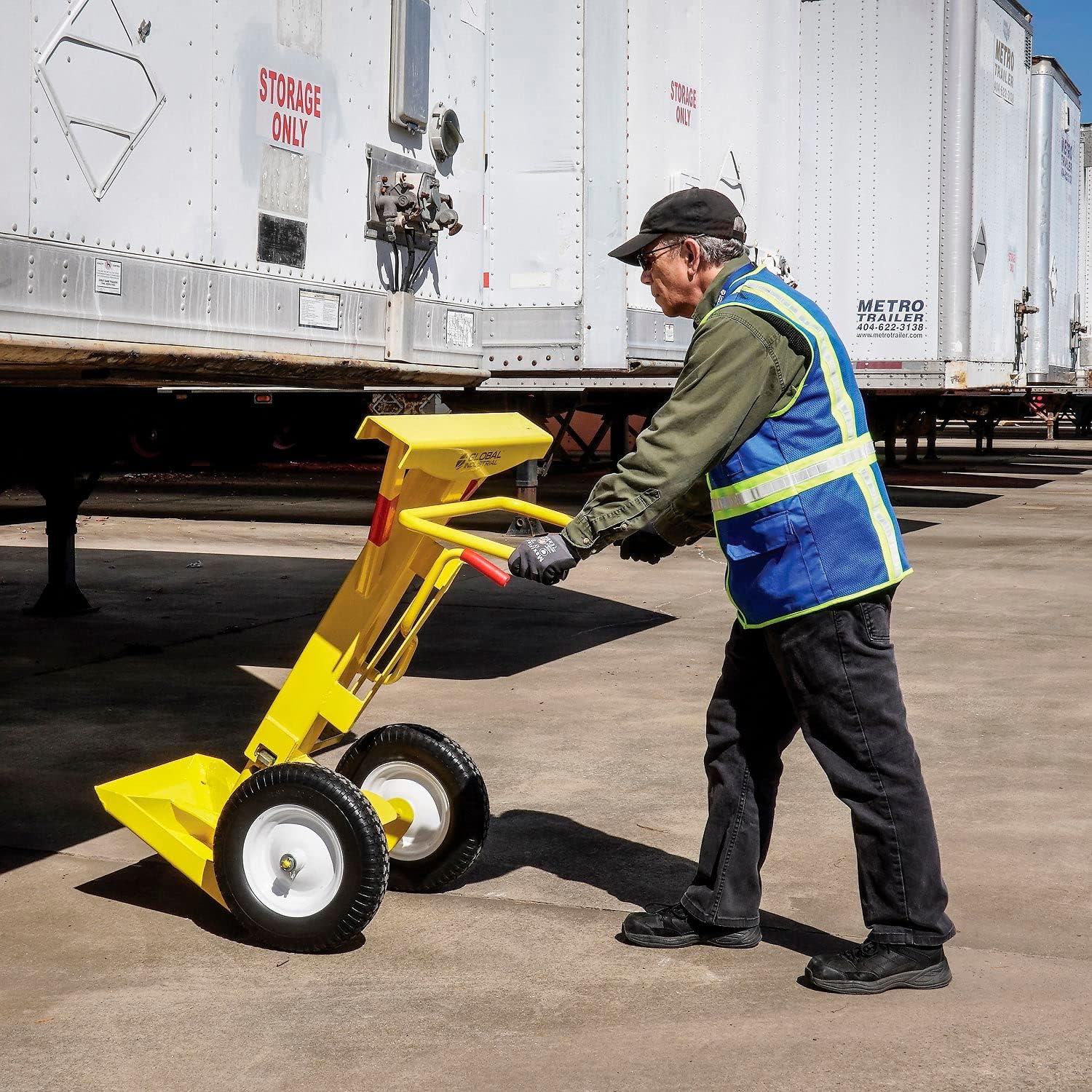 Global Industrial Quick-Adjust Stabilizing Trailer Jack Stand, 100,000 Lb. Static Capacity, 100,000 Lb. Lifting Capacity, 15" Rubber Wheels, 38.25" to 52.25" Lift Height