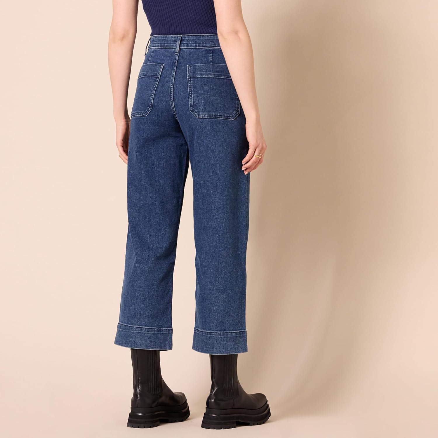 Amazon Essentials Women's High-Rise Regular-Fit Ankle-Length Wide-Leg Jeans - Discontinued Colors - Image 2