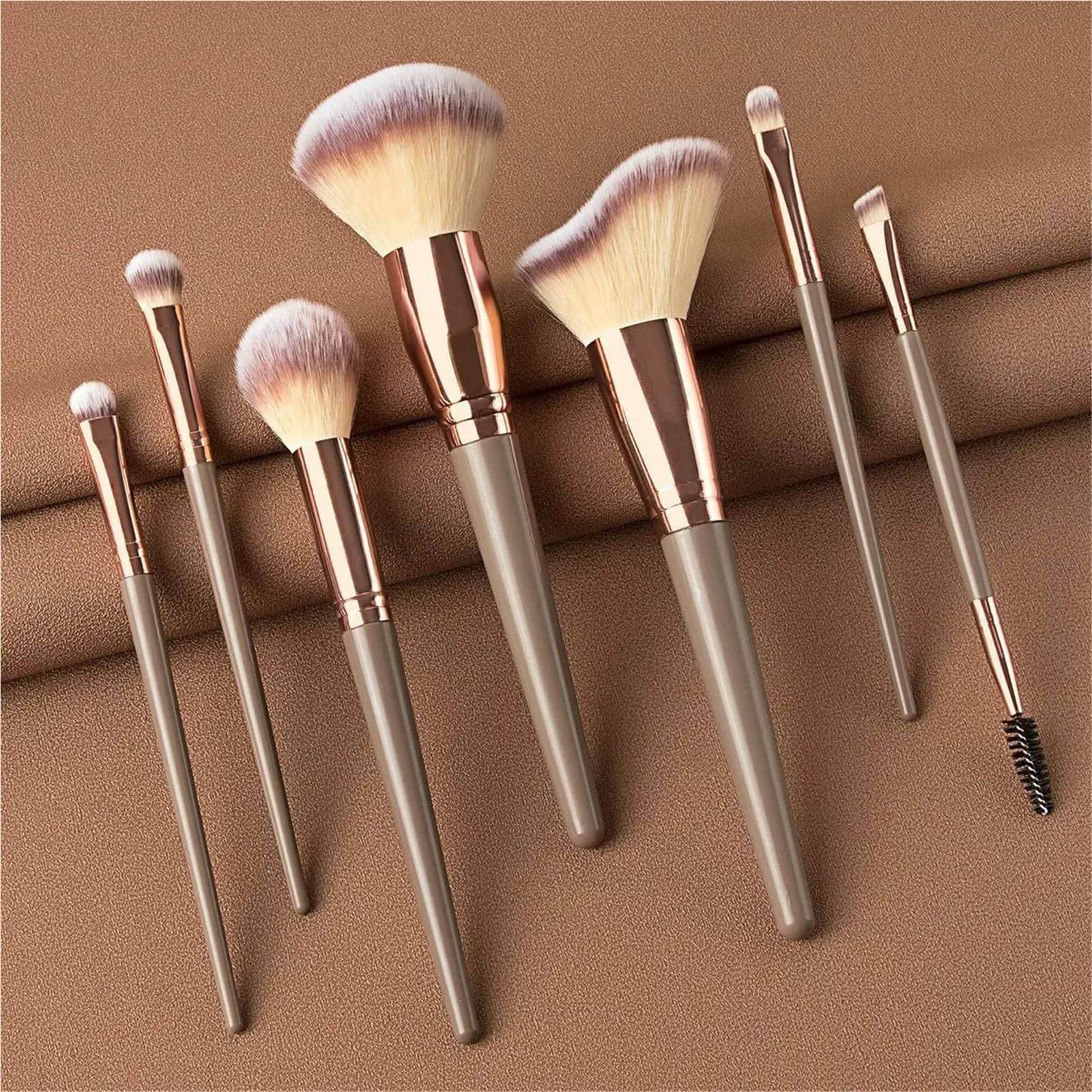 make up pinsel set Make-up-Pinsel-Set, 7 tragbare Set-Werkzeuge | Weiches Haar, loses Puder, Rouge, Foundation, Lidschatten, Concealer, Make-up-Augenbrauenpinsel(7 champagne gold)