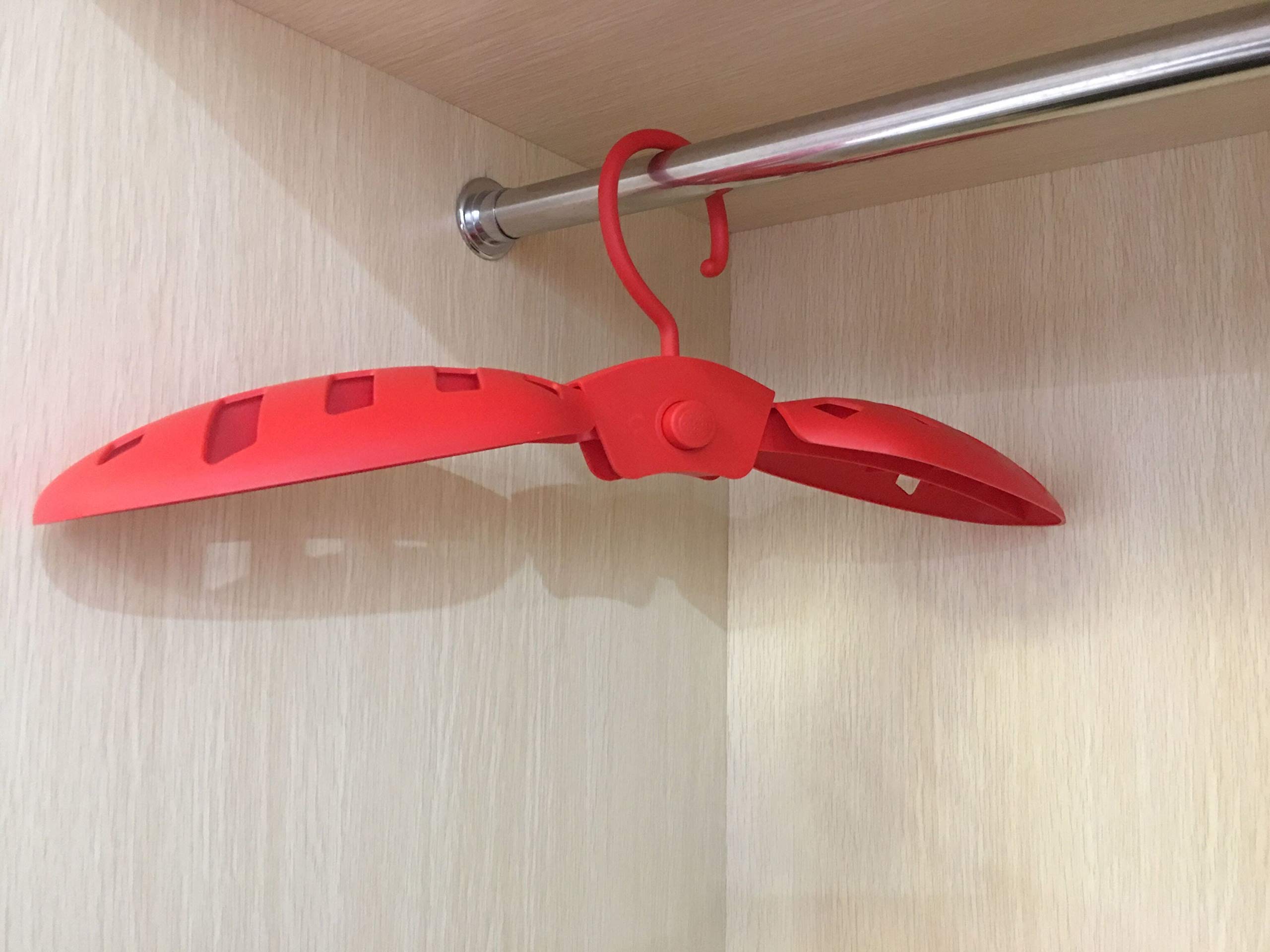 Image secondaire de 4boarder® HANGy Le Cintre pour Combinaison néoprène de plongée pilante