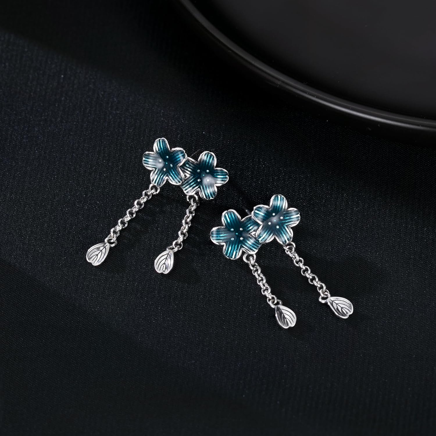 SLUYNZ Sterling Silver Flower Dangle Earrings Chain for Women Green Flower Dangle Earrings Studs