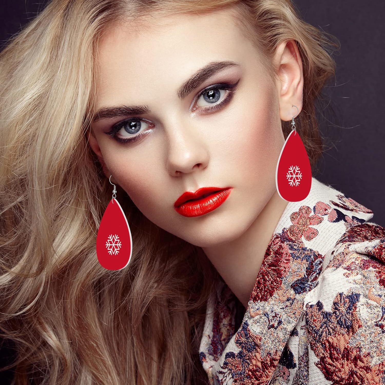 Zokola Snowflake Leather Earrings - Image 6