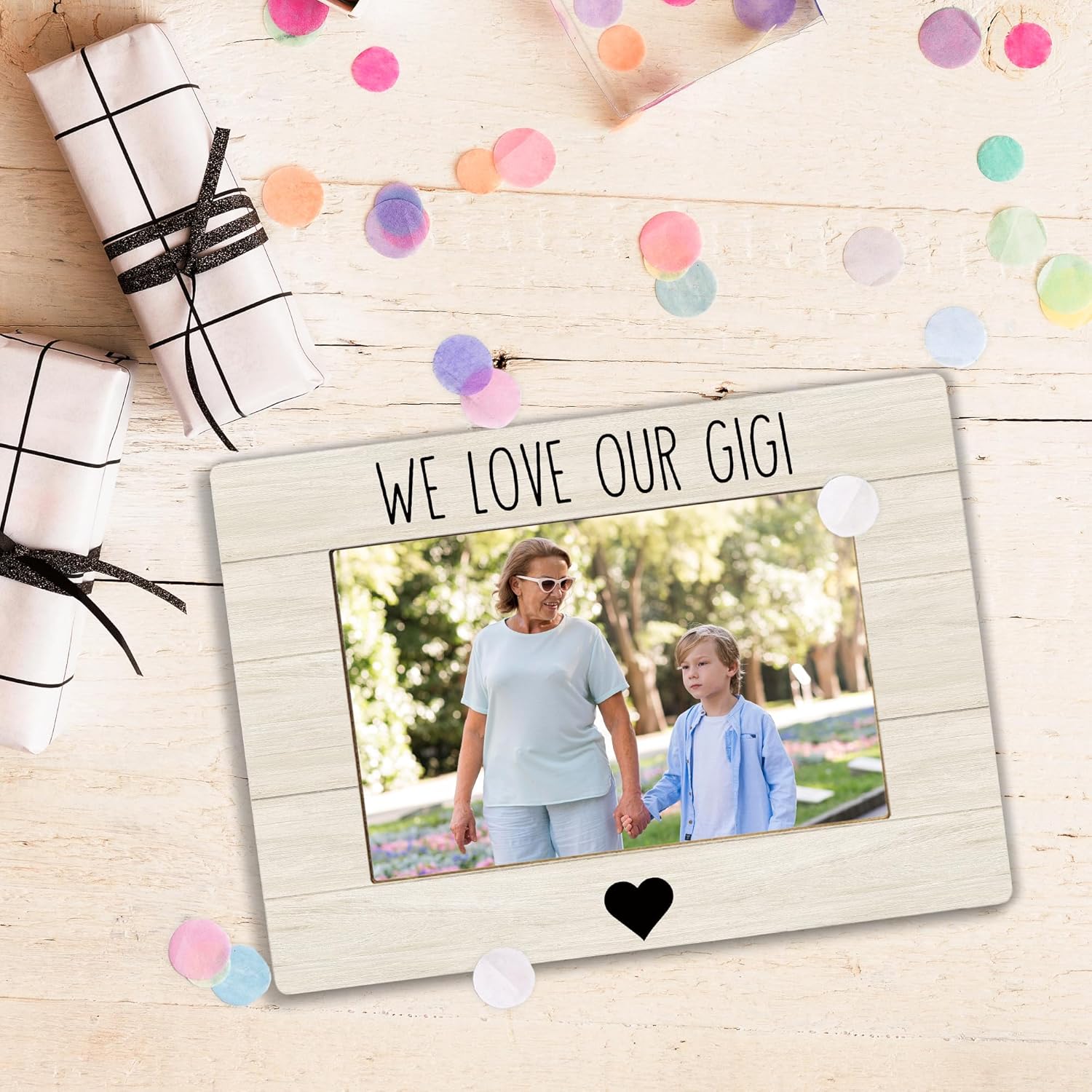 Gigi Grandma Picture Frame, Mother's Day Gifts for Grandma, Grandmother Gifts from Grandkids Photo Frame 4x6, We Love Our Gigi Wooden Photo Picture Frames for Desk Tabletop Decor - Image 6