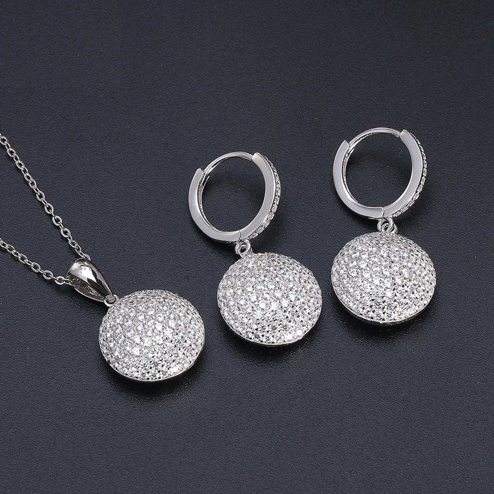 LOKILOKI Orecchini A Clip con Zaffiri Blu con Pietre Preziose Colorate Orecchini in Argento Sterling 925 Reali per Le Donne Regali di Fidanzamento Gioielleria Raffinata