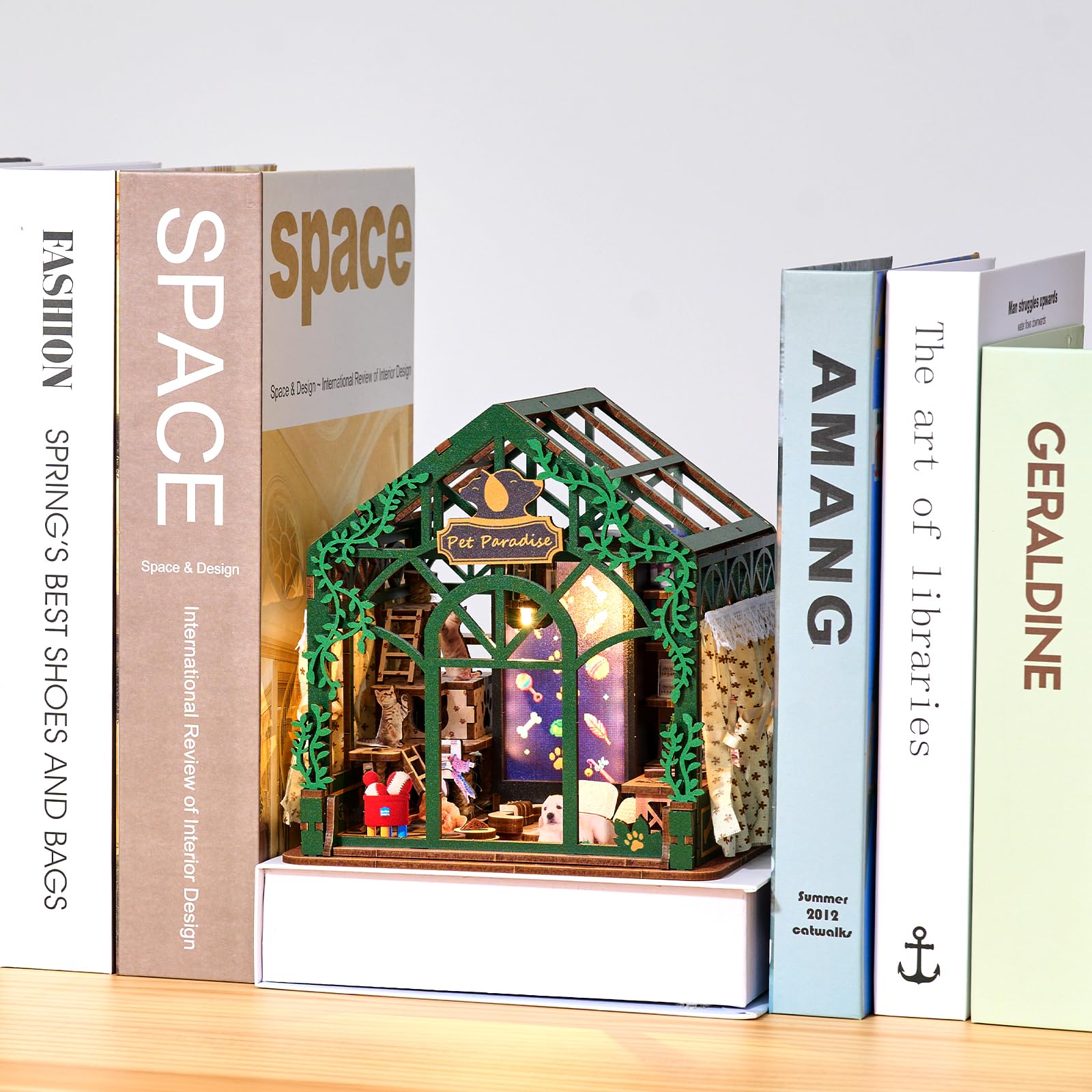 Mini-Maison à Monter soi-même pour Adultes, Puzzle 3D Book Nook | Kit de maison de poupées miniature, Coin lecture avec rideaux, mobilier détaillé, cadeau d'anniversaire ou pour la famille