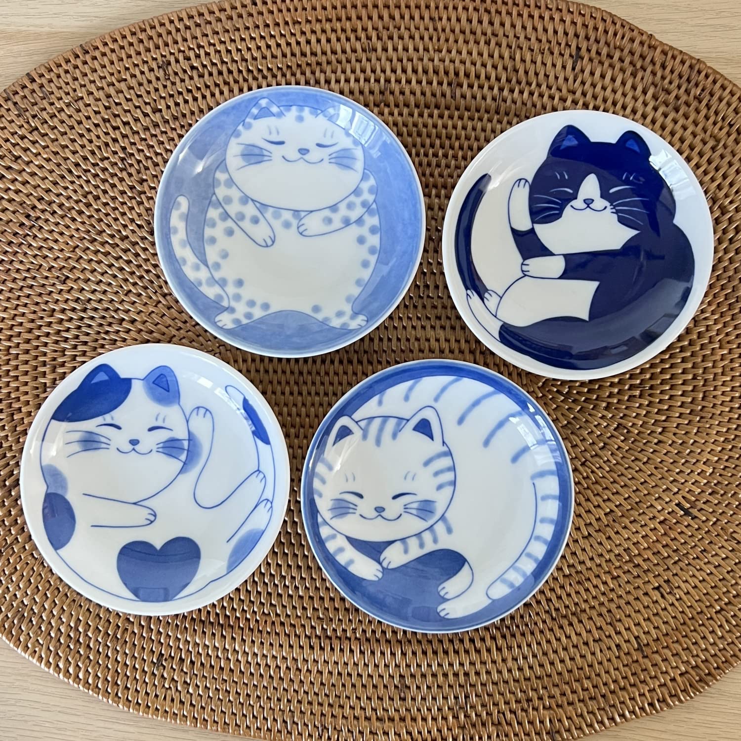 Nekochigura Japanese Small Plate Set-Ceramic Cute Cats Design- For Appetizer Dessert Sushi Soy Sauce 3.94 x 0.8 Inches Set of 4