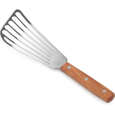 New Star Foodservice 43068 Wood Handle Fish Spatula, 6.5" Blade, Silver