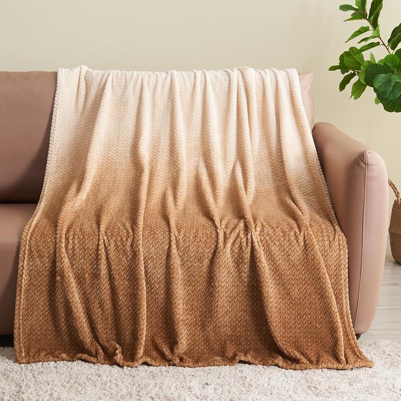 NEWCOSPLAY Manta de forro polar con patrón de hojas, marrón degradado, 50 x 60 pulgadas | Manta súper suave, manta ligera y acogedora para sofá cama, forro polar de franela sedosa de primera calidad, manta de viaje para uso en todas las estaciones