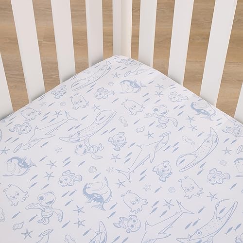 Miniatura 4 de Disney Finding Nemo Cutest Little Catch - Juego de ropa de cama de 3 piezas para cuna, color azul claro, naranja y azul marino, edredón y dos