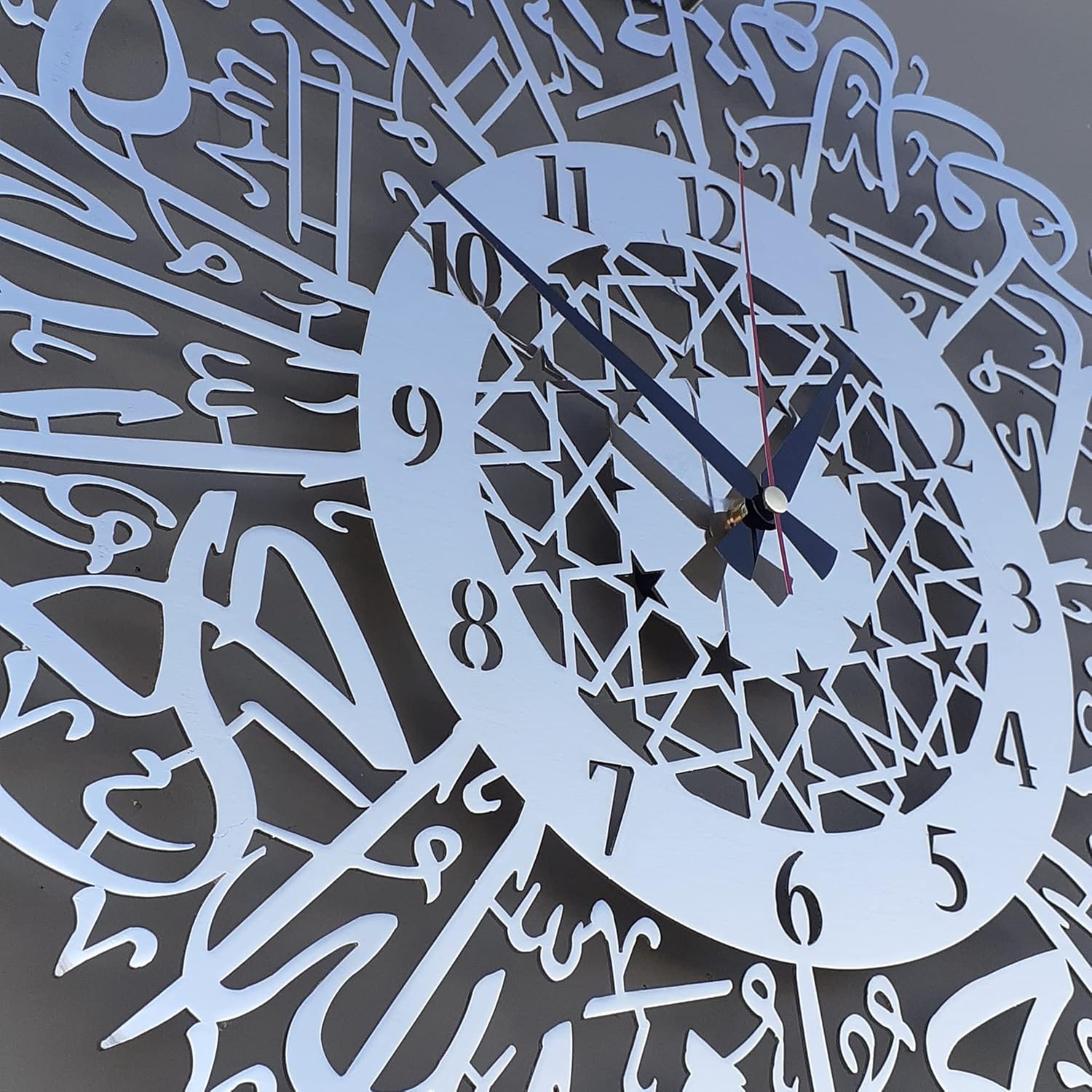 iwa concept Surah Al Ikhlas Shiny Metal Islamic Clock with Silent Mechanism | Islamic Ramadan Wall Decorations | Modern Muslim Housewarming Gift | Arabic Calligraphy | Quran Wall Art | (Shiny Silver)