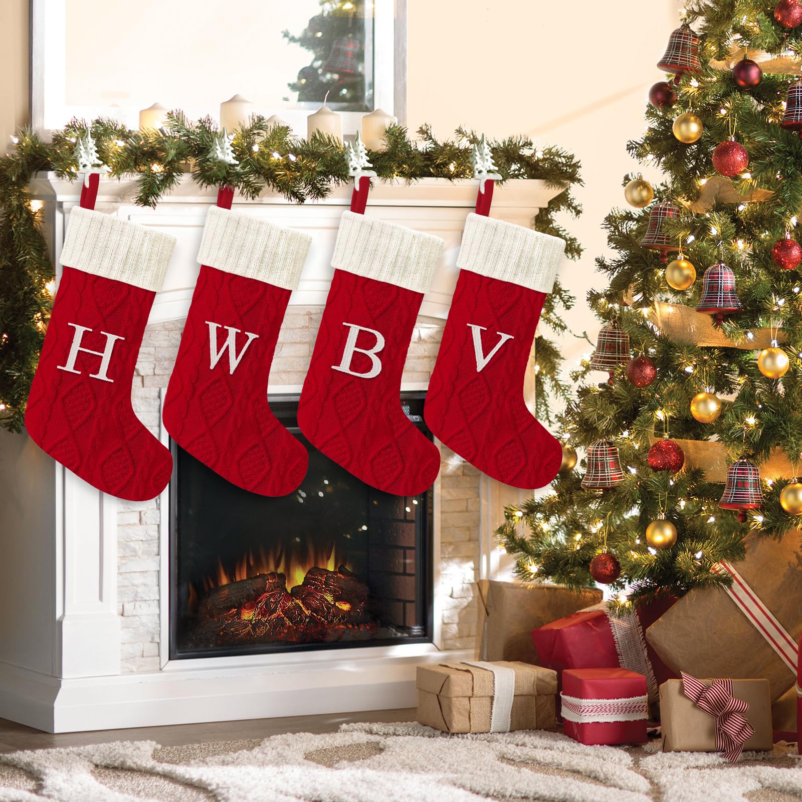 Personalisiertbare Weihnachtsstrümpfe Mit Initiale – Rot Mit Weißem Plüsch, 16 Cm Hoch