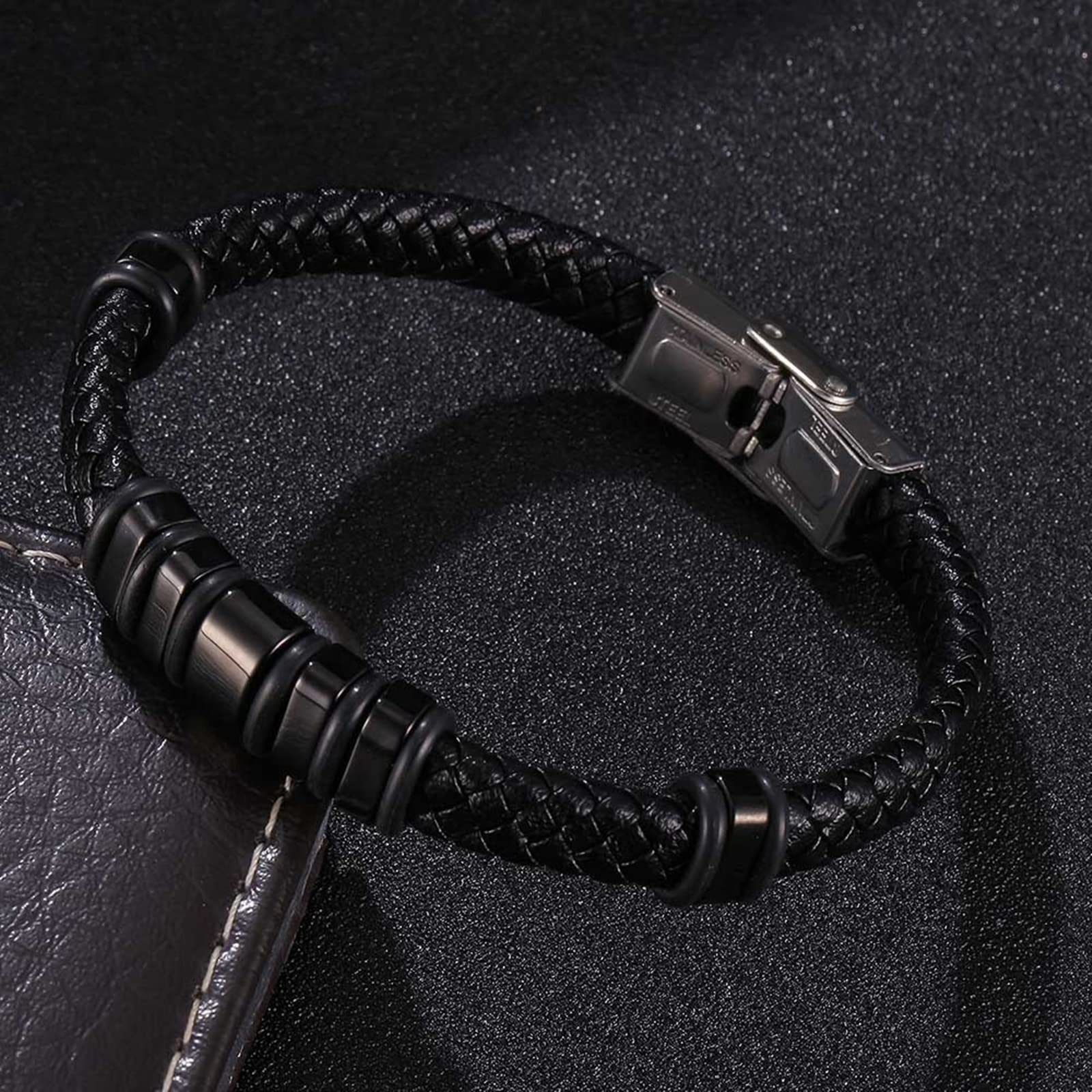 Edelstahlarmband, Herrenschmuckarmband, geflochtenes Lederarmband mit silberner Schnalle, 16,5 cm Länge, Punk-Biker-Herrenarmband