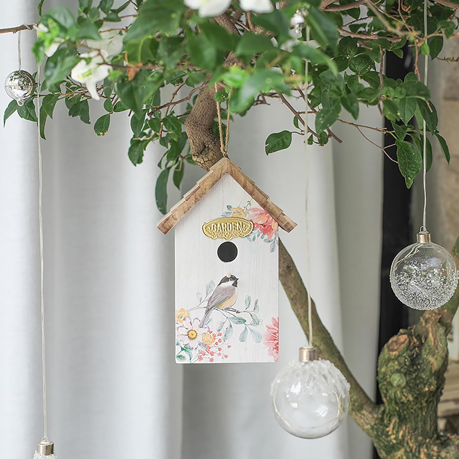 Wooden Humming Bird Houses for Outside Hanging Birdhouses for Outdoors Unique Bird Nest for Hummingbird, Bluebird, Wren, Chickadee, Sparrow, Decorative Garden Bird House for Bird Lover