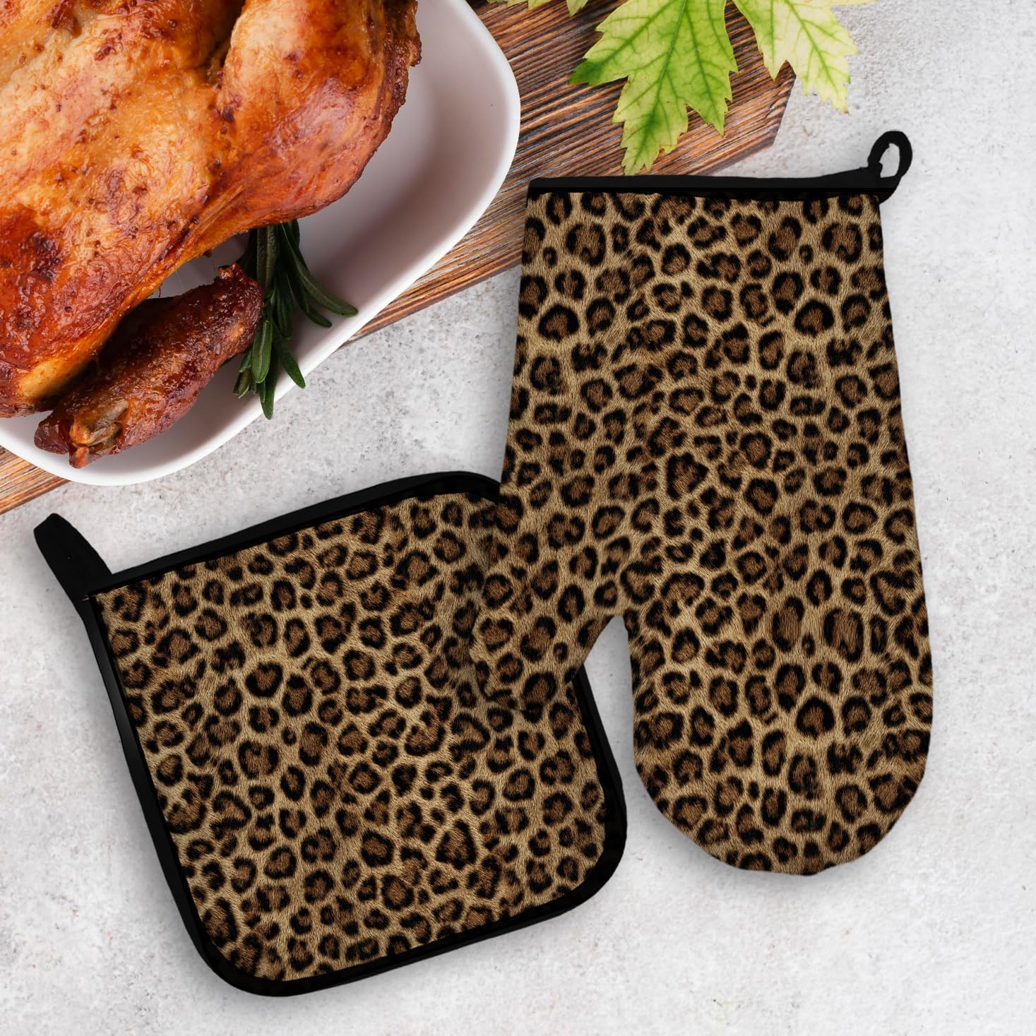 Leopard Print Oven Mitts and Pot Holders Sets, Cheetah Print Oven Mitts, Leopard Gifts for Women Over Mittens for Kitchen Decor, Cheetah Over Gloves Gifts
