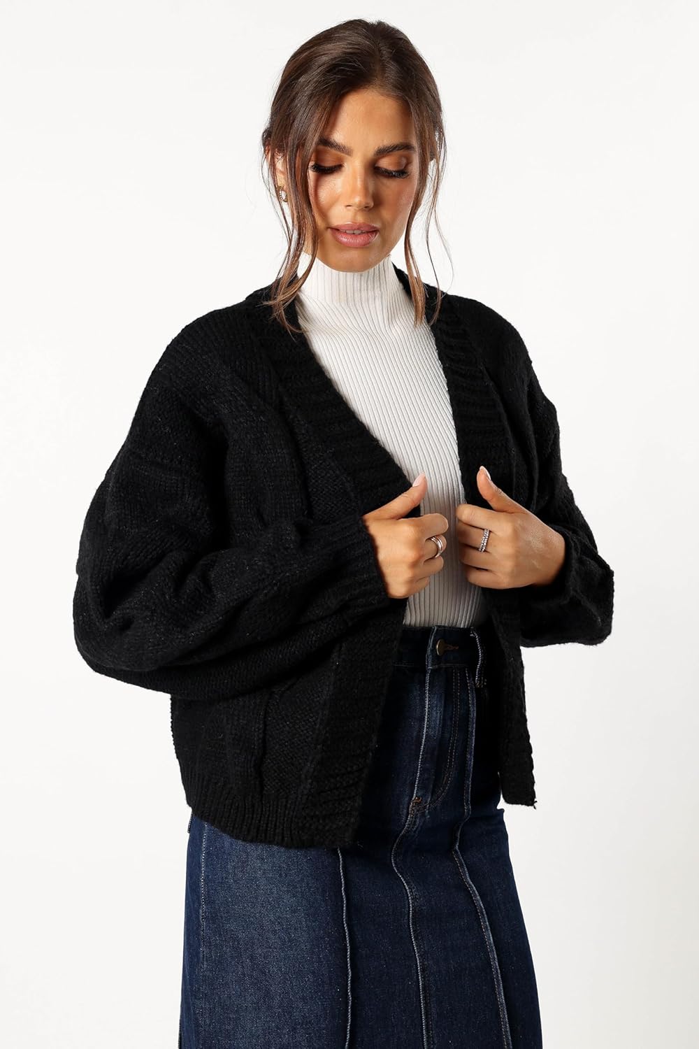 Petal & Pup Women's Oaklee Large Knit Back Cardigan - Image 5