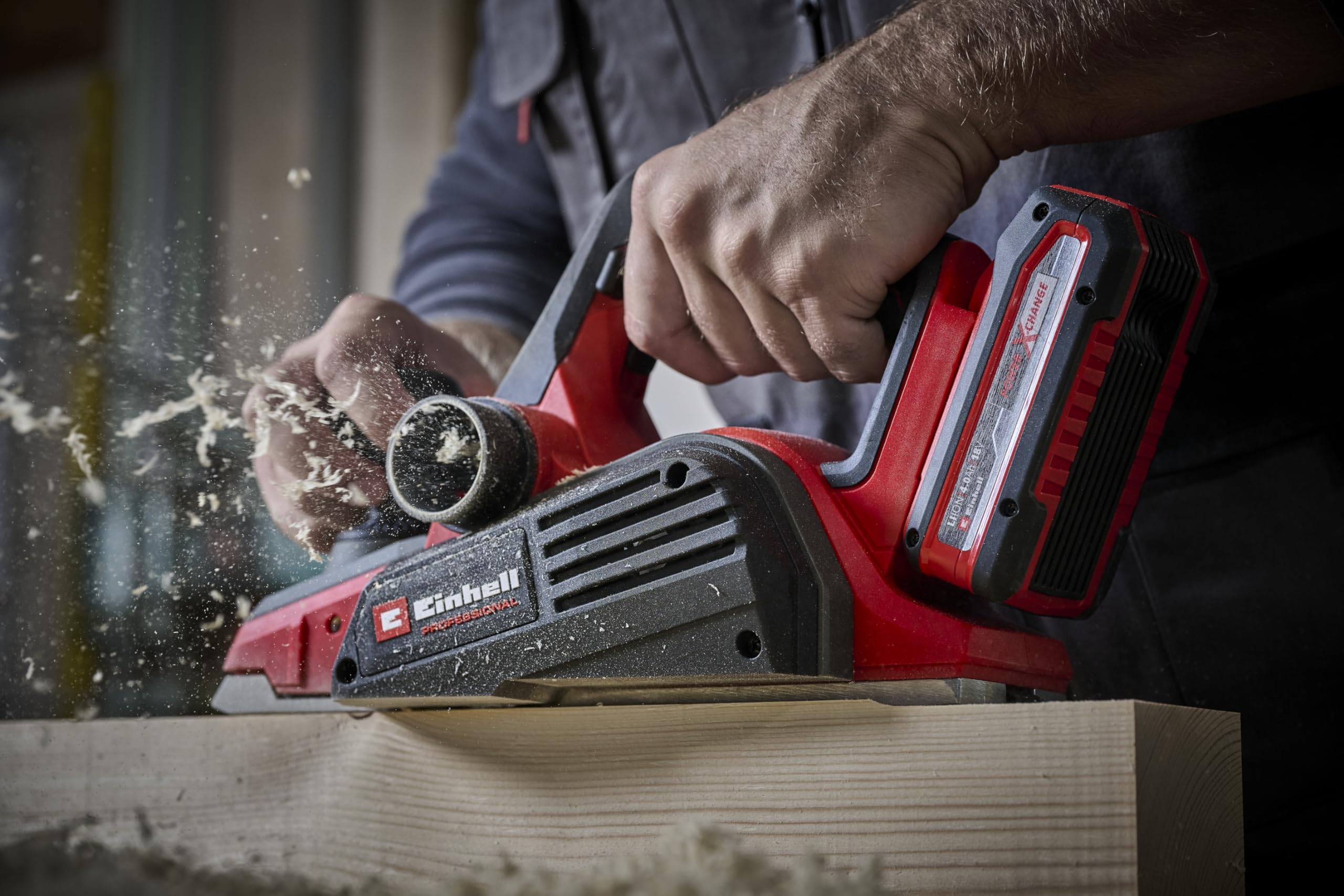 Einhell Professional Depilo manual con batería TP-PL 18/3 Li BL-Solo Power X-Change (18V, sin escobillas, ancho de cepillado de 82 mm, ancho de viruta hasta 3 mm, eje de cuchilla, zapata, sin batería)