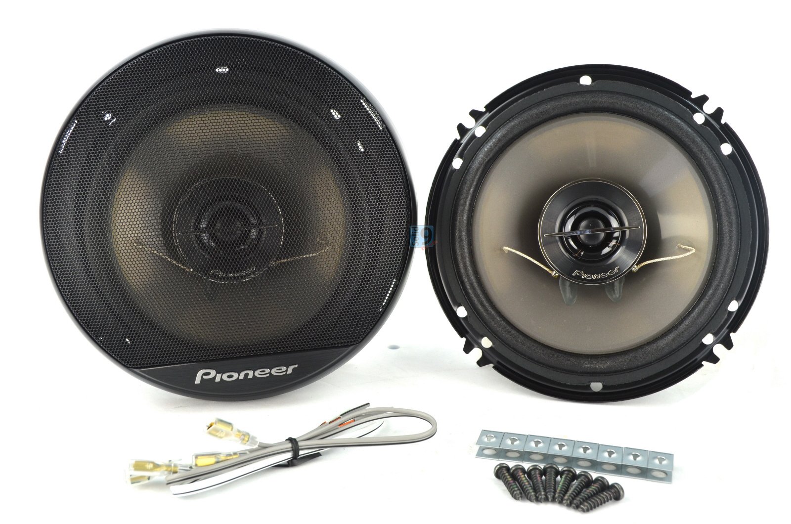 Pioneer - TS-G1644R - Full Range Car Speakers