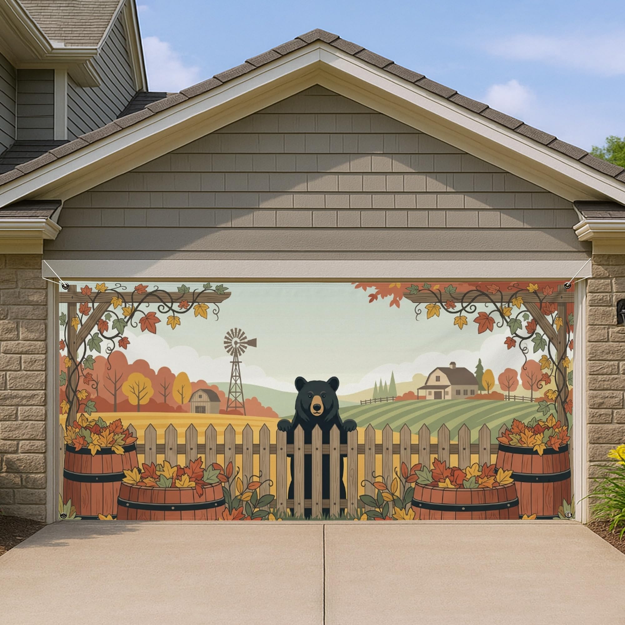 Clôture et feuilles de garage décoratives pour masquer une façade terne
