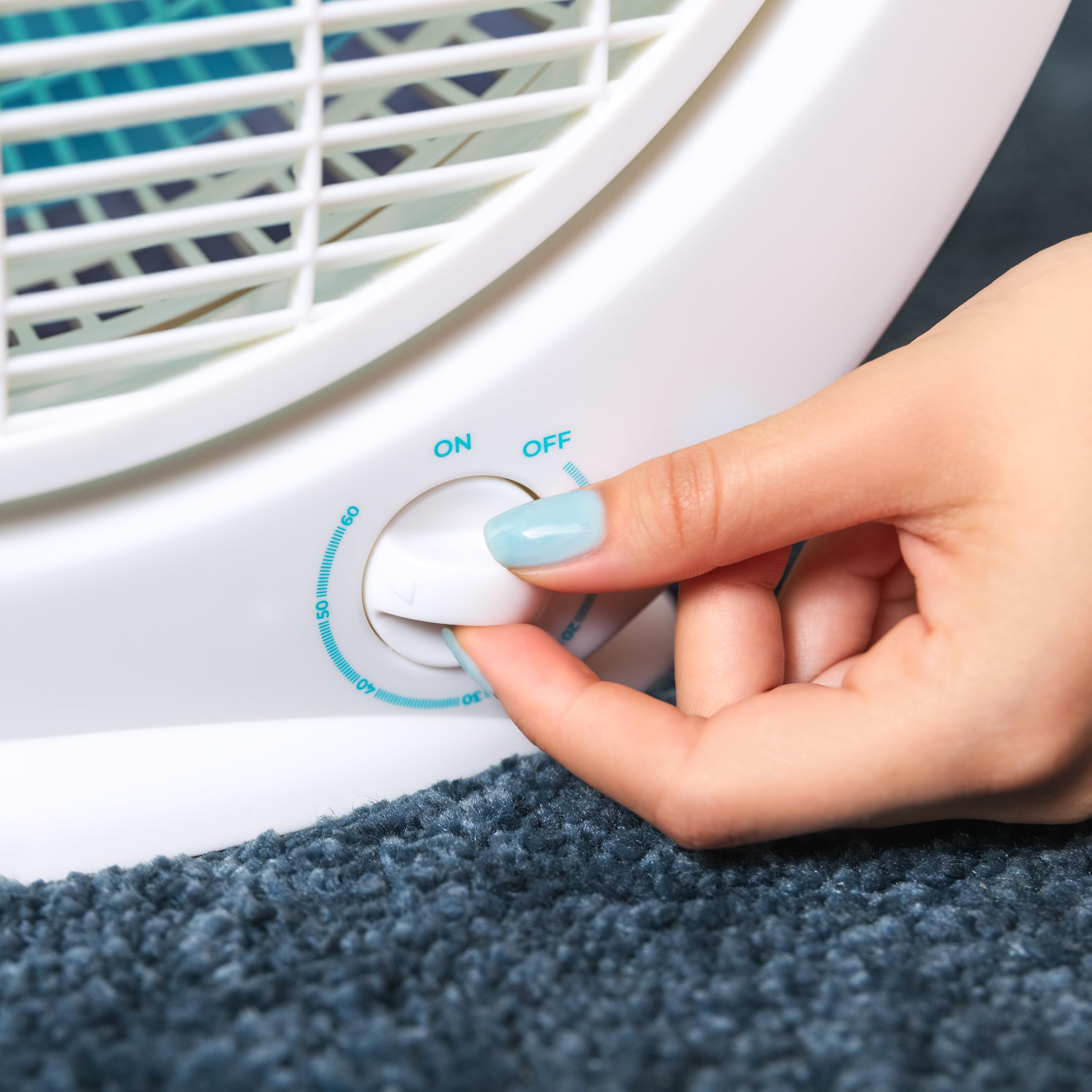 Cecotec - Ventilatore da pavimento quadrato Box Fan, EnergySilence 4500 Power Box. 45W, Diametro 12 Pollici, 5 Lame, 3 Velocità, Timer 1h, Griglia Girevole e Massima Sicurezza
