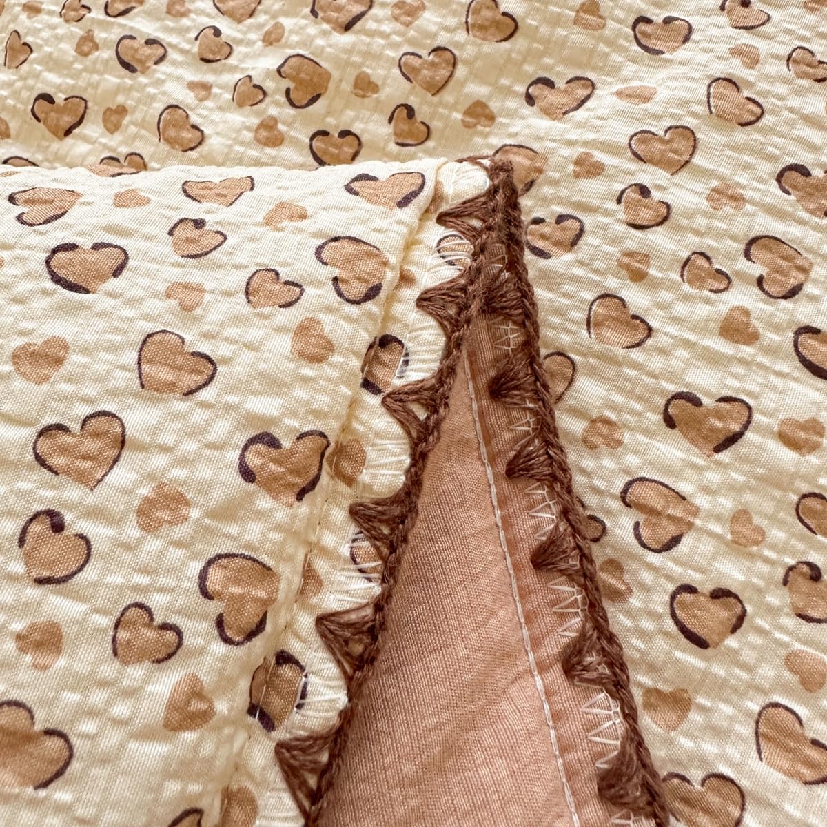 Mateju Copriletto Trapuntato in Morbida Microfibra,100gr/mq Trapuntino Quilt Modello Leggero Matrimoniale Primaverile Estivo, per Coperta Letto Singolo/Piazza e Mezza (Forma a cuore,200x230cm)