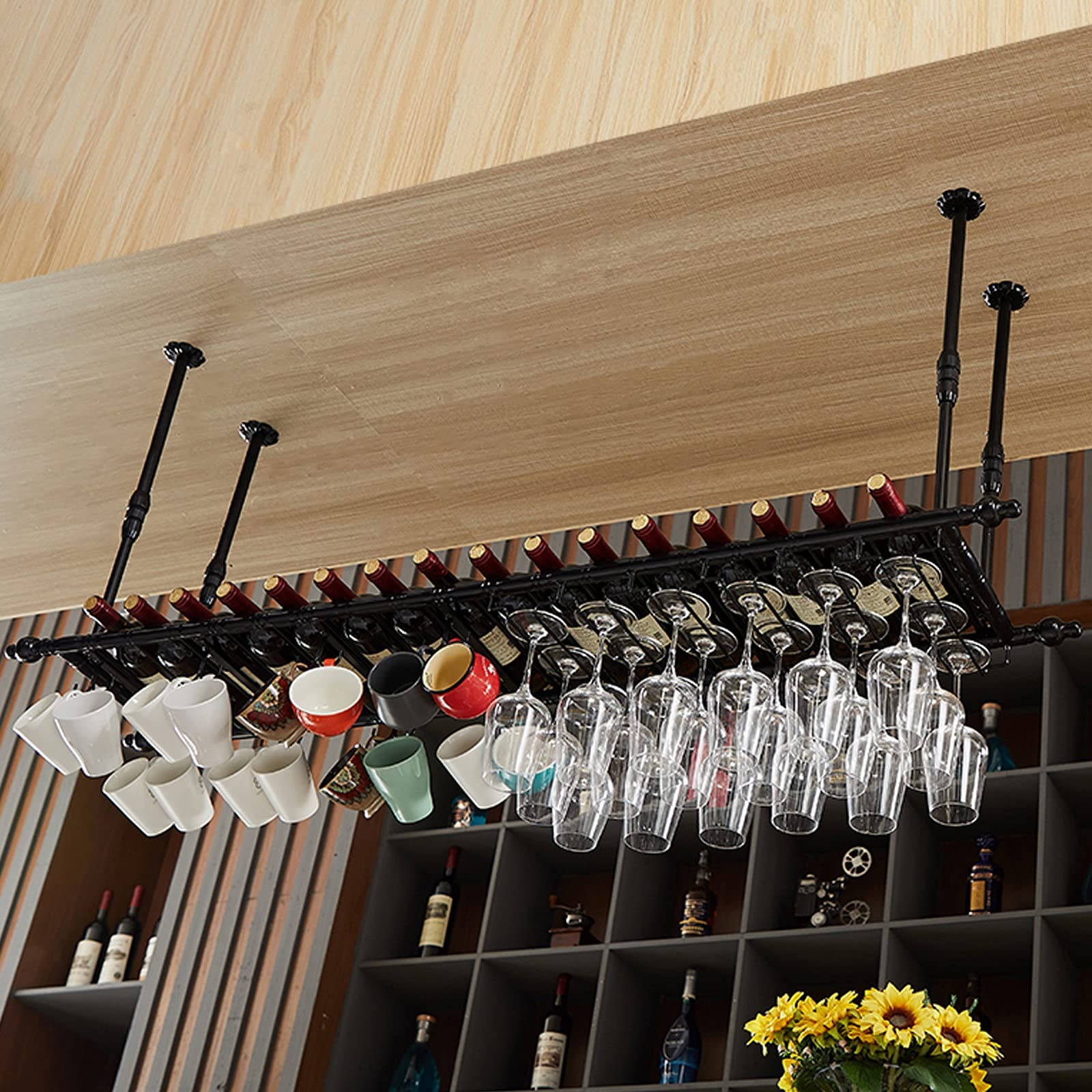 Étagère à vin industrielle pour mur : rangez vos bouteilles sans montage dans votre bar