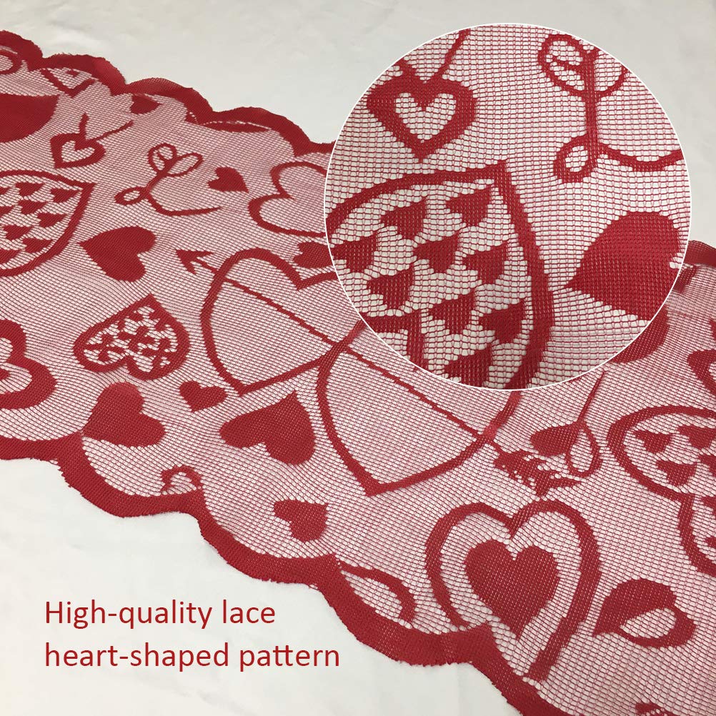 Runner da Tavola per San Valentino con Cuori Rossi in Pizzo per