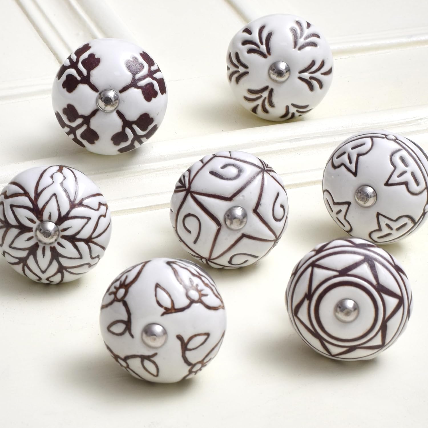 Cream White Ceramic Cabinet Knobs - 25 Pack Vintage Drawer Pulls - 1.5" Door Handles