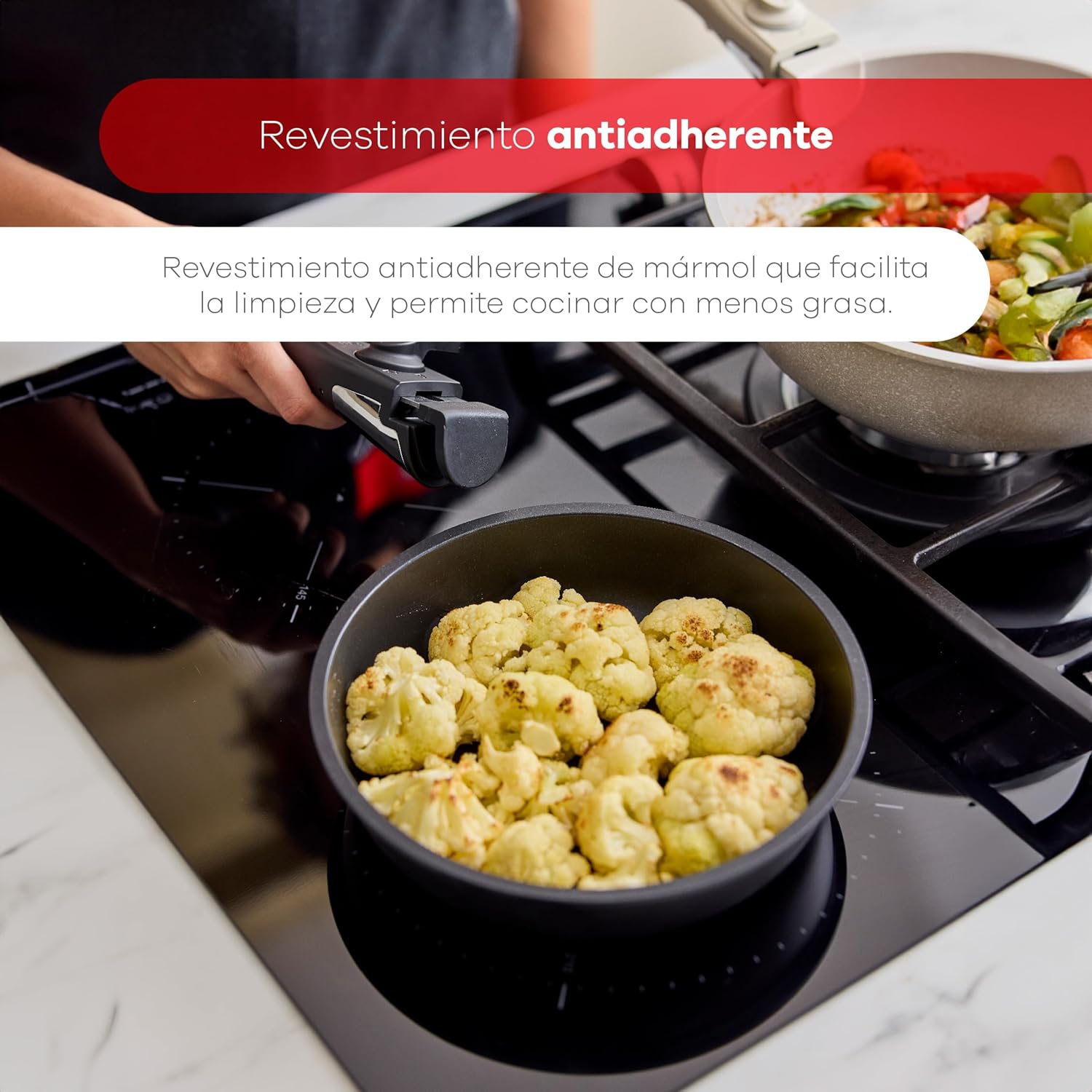 BERGNER CLICK&COOK - Set 10 PZ Pentole Easy Click nere - Padelle e casseruole con rivestimento antiaderente - Include coperchio e utensili - Manico rimovibile - Adatto a tutti i fornelli Nero Set Jumbo 10 pezzi - Immagine 3