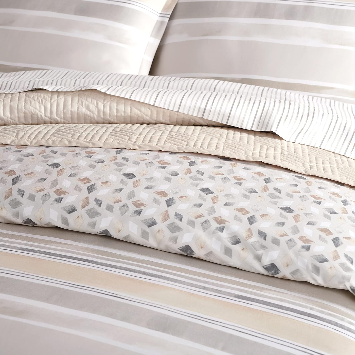 Scott Living Channing Reversible Cotton Duvet Cover King Size - 3 Piece | 1 Gray Duvet Cover - 2 Pillow Shams | Modern Stripe Geometric Design | Apartment Decor | Luxury Bedspread | Neutral Grey