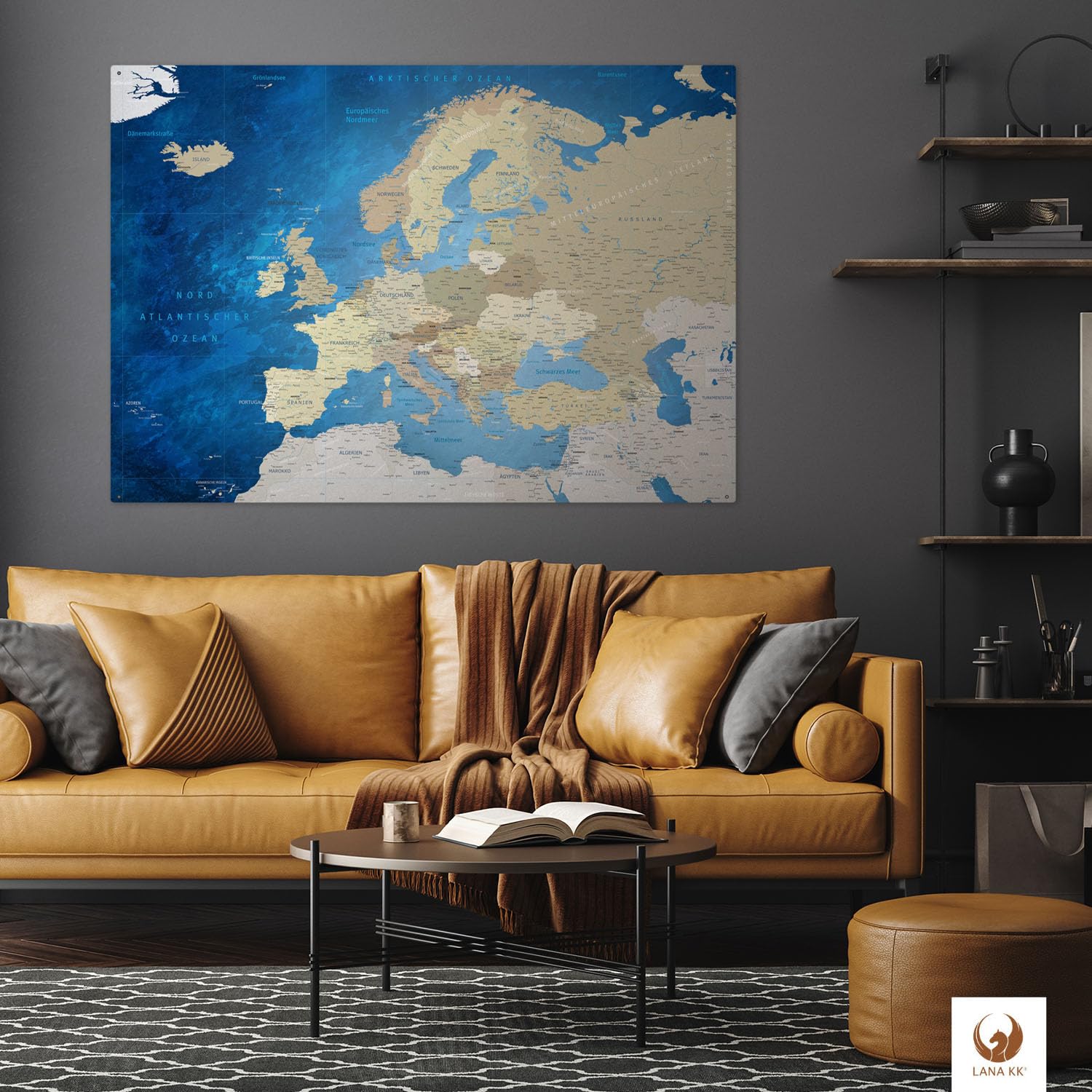 LANA KK - Magnetisches Blechschild Europakarte - Deutsch, zum markieren mit Magneten inkl. Starterkit - Magnetboard Wandbild Landkarte XXL (Meerestiefe, 100 x 70 cm)