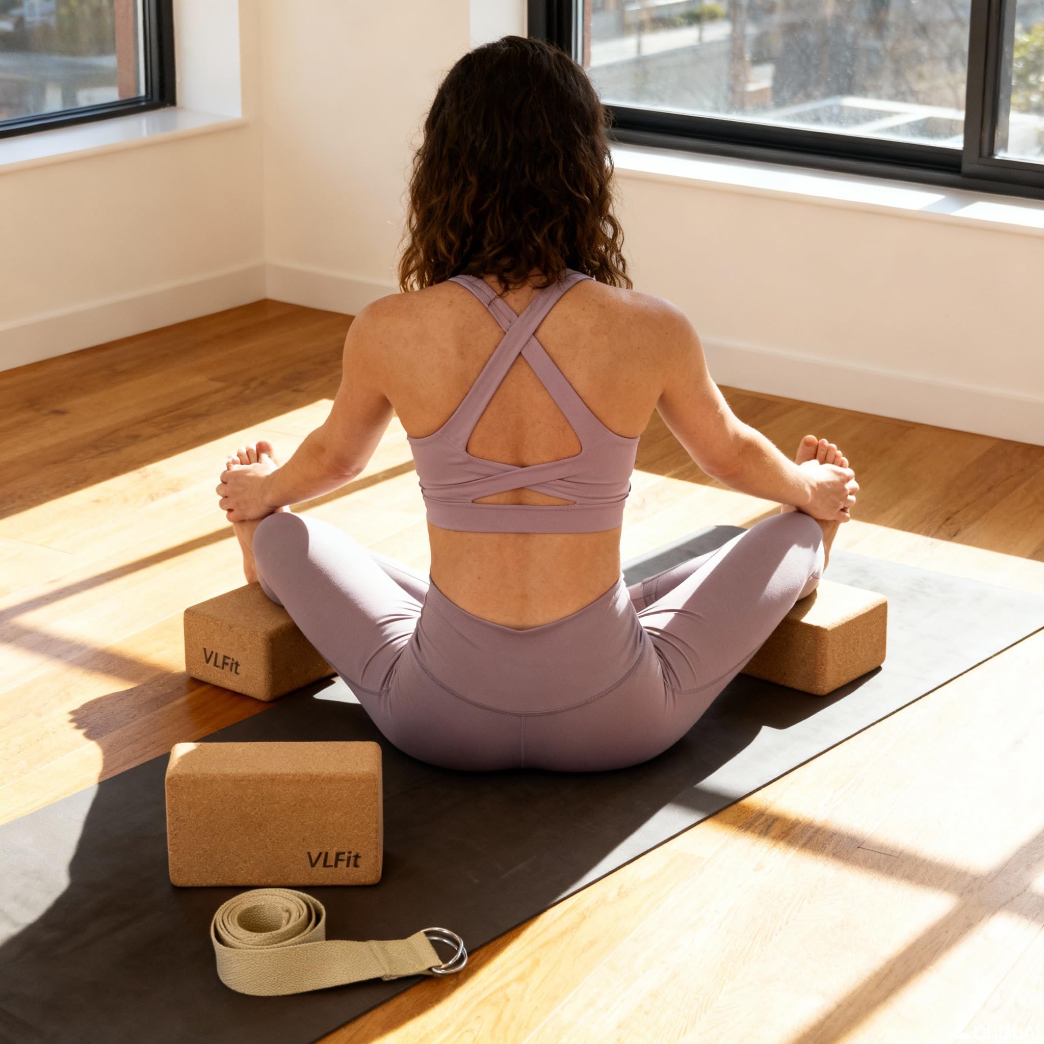 VLFit Lot de 2 blocs de yoga en liège - Avec sangle 00% coton - Respectueux de l'environnement - Fabriqué en liège naturel - Lot de 2 blocs et sangle et une sangle de yoga à boucle en D