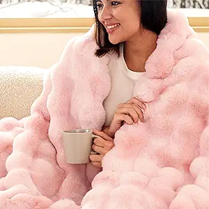 Bedsure GentleSoft Fluffy Pink Bubble Blanket, Fuzzy Soft Faux Fur Throw Blanket for Couch, Faux Fur Decor Gifts for Teenage Girls, Thick Warm Furry Cozy Gifts for Women, Tie-dye Pink, 50x60 Inch