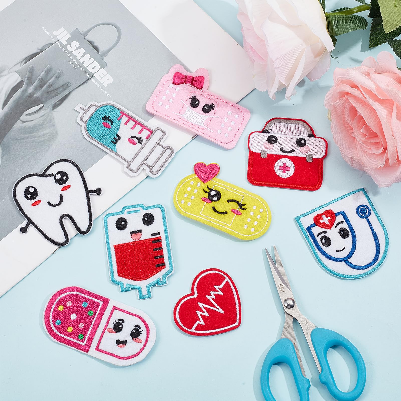 8 Toppe Ricamate A Tema Infermiera - Decorazioni Per Abbigliamento, Filo Poliestere, Colore Rosa - Foto 9