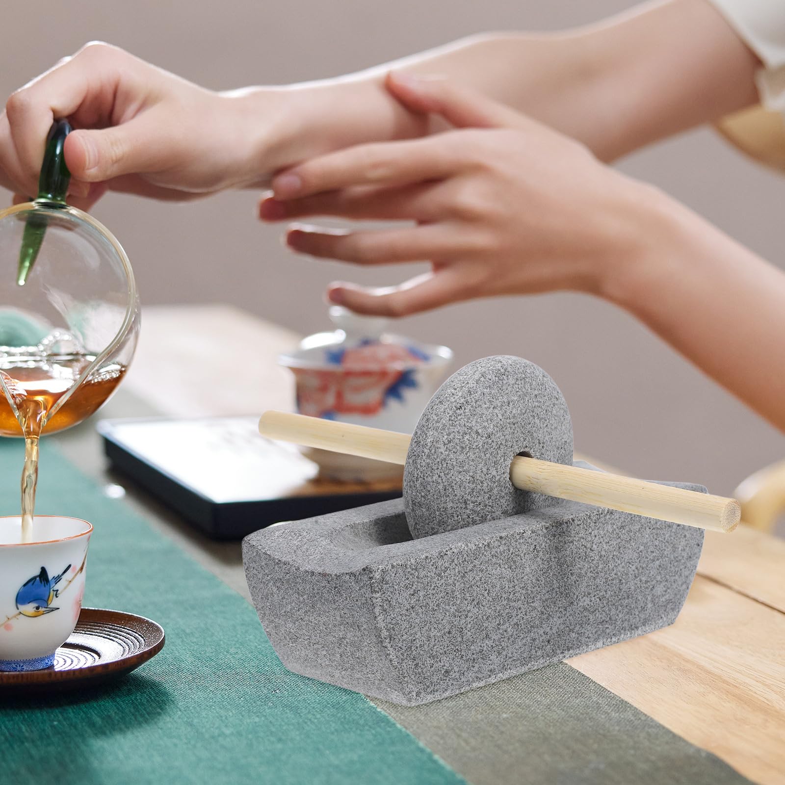 Toyvian Mulino Manuale Pestello Rullo Autentico per Cucina in Pietra e Legno per Spezie e Medicina, per Uso Domestico e Tradizionale