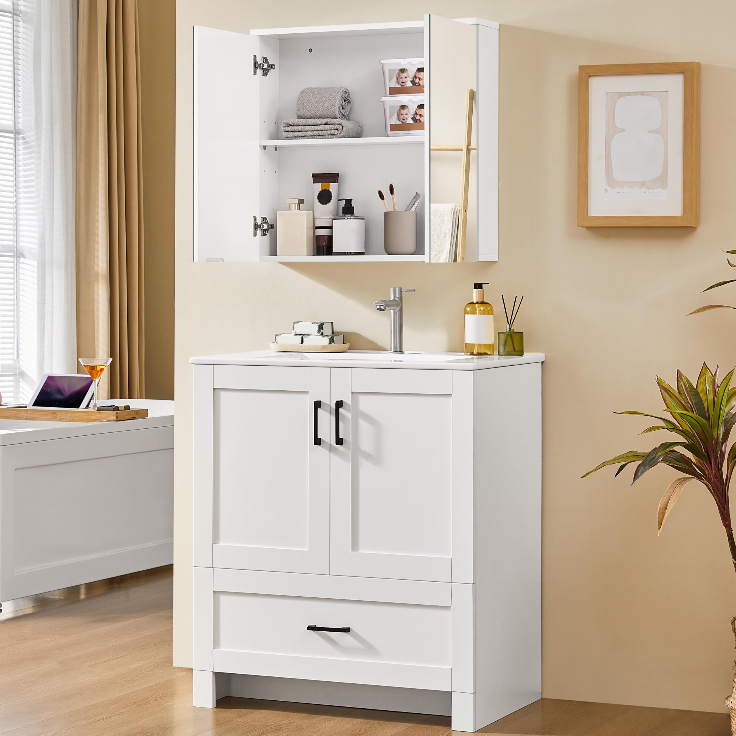 Yaheetech Badezimmerschrank mit 2 Spiegeltüren Hängeschrank Spiegelschrank fürs Bad 2-stufiger Badschrank höhenverstellbare Ablage | 2-stufiger Badschrank Wandschrank mit höhenverstellbaren Ablagen Aufbewahrungsschrank für Bad/Wohnzimmer/Waschküche/Flur W