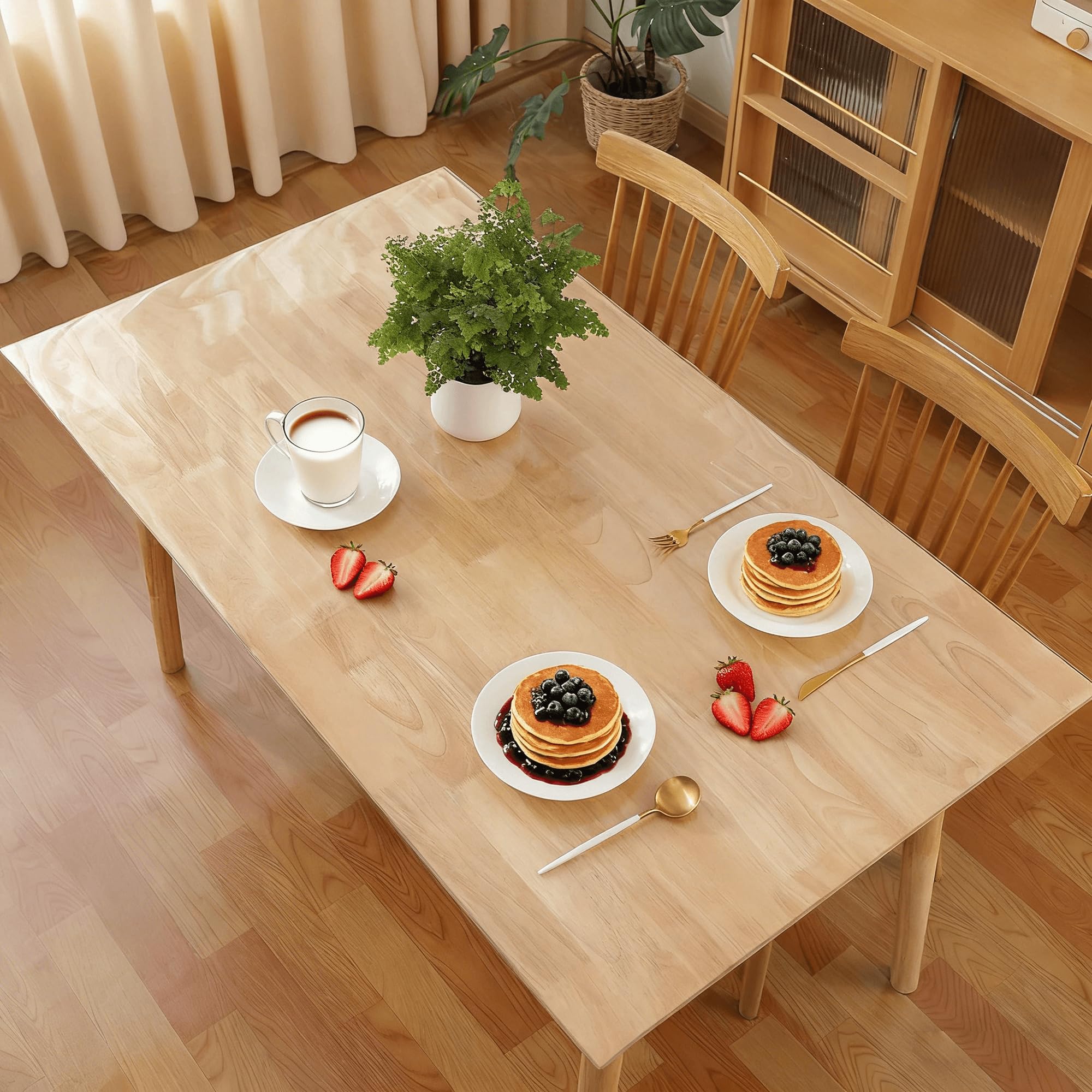 Protection table transparent nappe plastique facile à nettoyer