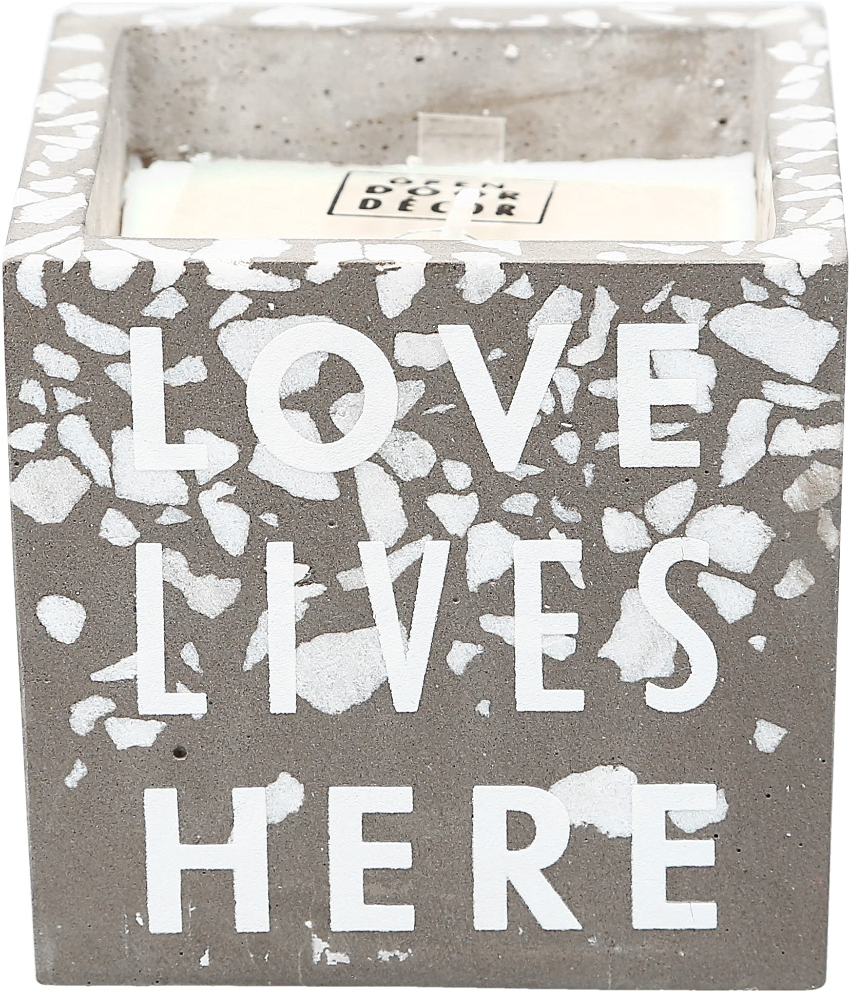 Pavilion - Candela a stoppino singolo Square Love Lives Here 100% cera di soia da 8,9 cm, Candela Profumata fragranza serenity