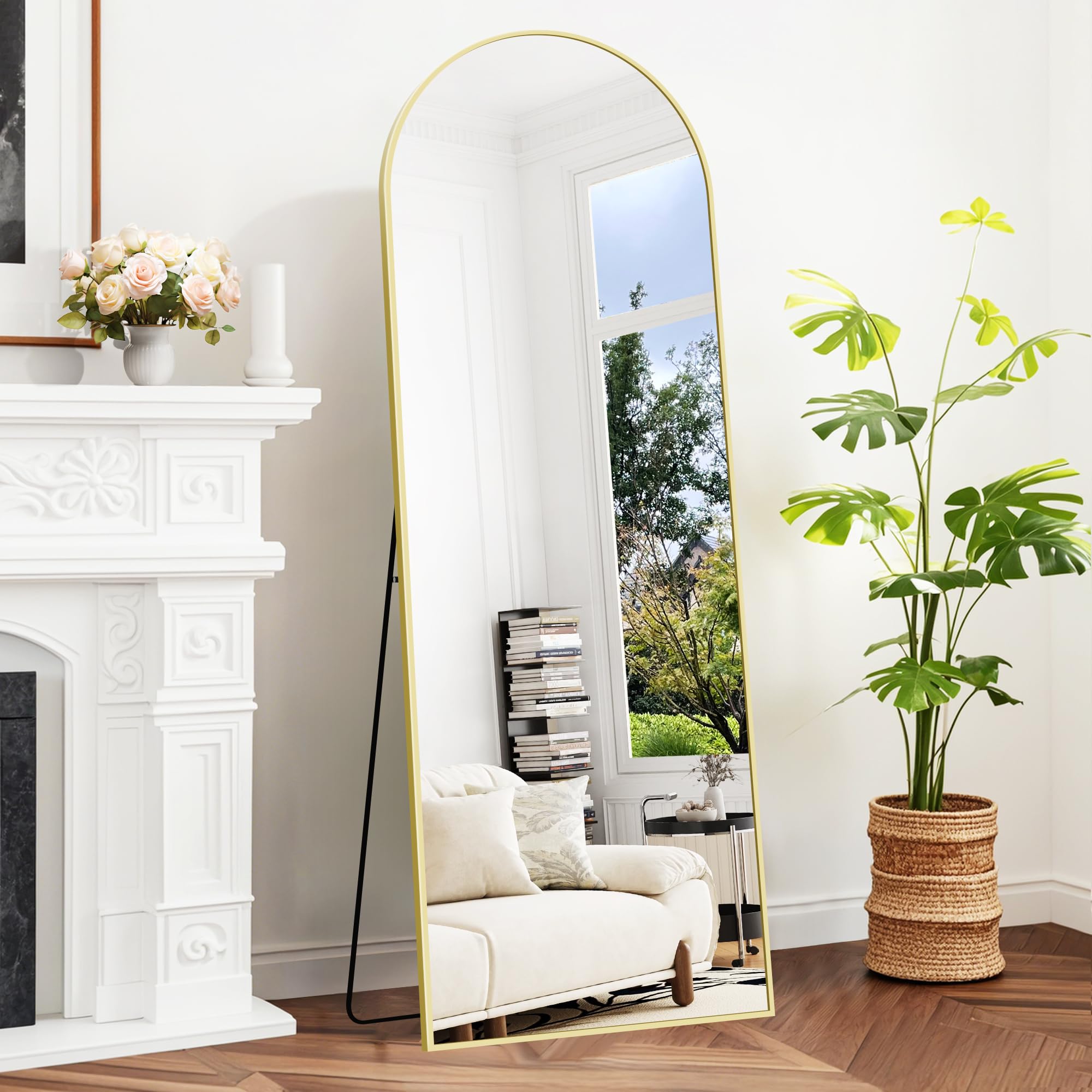 BONEWEI Espejo de Pie Cuerpo Entero Curvado, Espejos Grandes de Pared con Marco de Oro Aluminio 161 x 52 cm, Espejo de Pie Inclinado o Colgante para Salón, Dormitorio, Entrada
