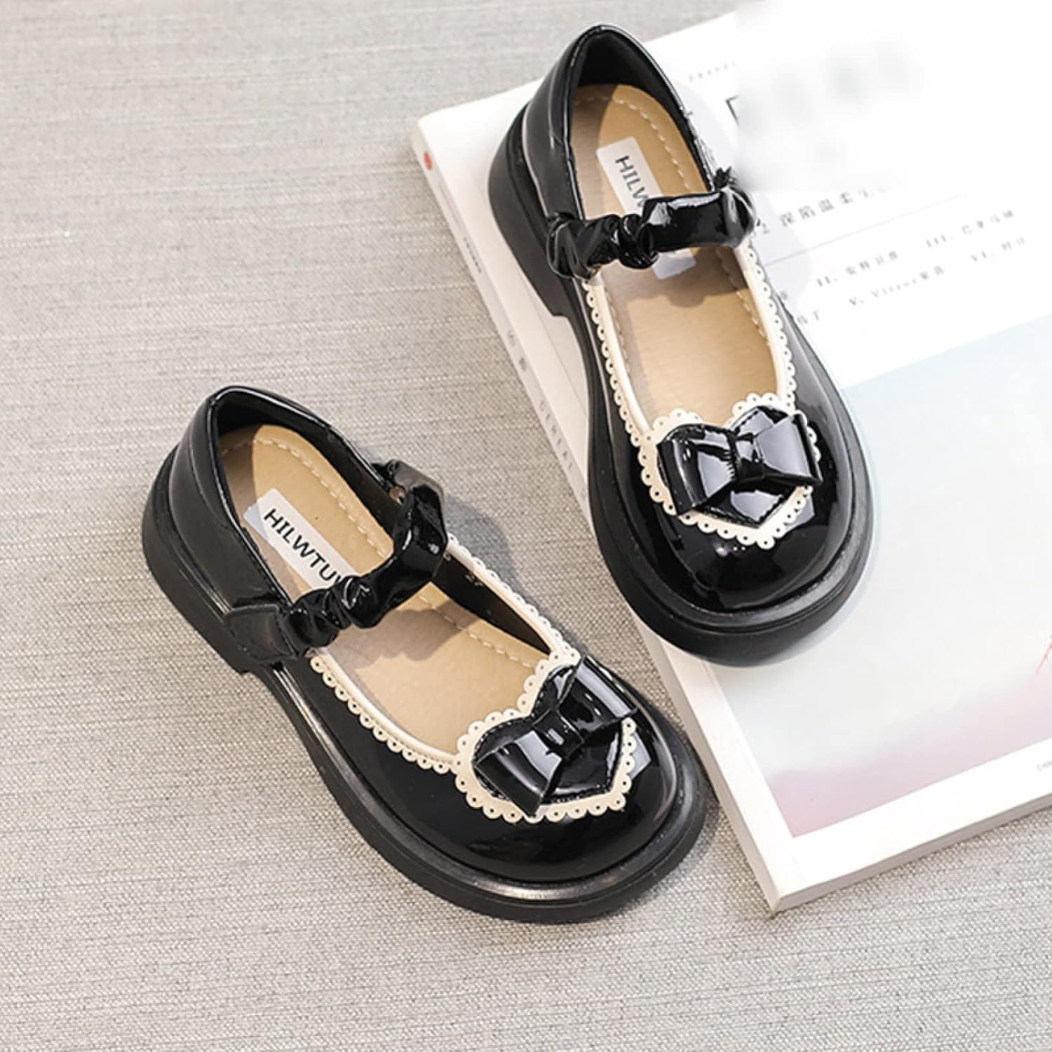 サンリオ新店推荐 大人気[ヤク] 子供靴 キッズジュニアシューズ フリル 履きやすい 子どもフォーマルシューズ 発表会 子供ドレス フォーマル靴 レザー 本 脱ぎ履き簡単