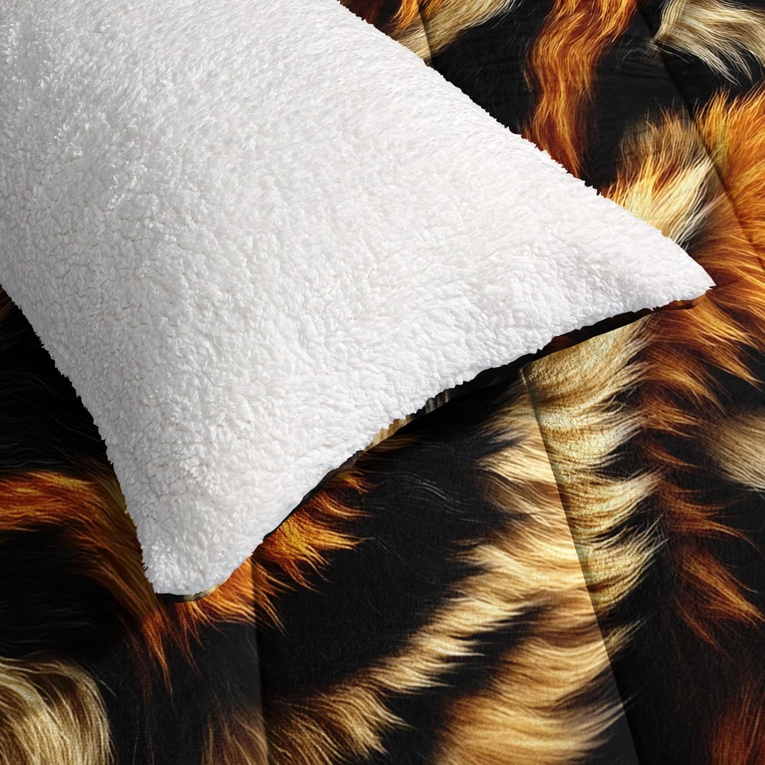 Tiger Print Queen Fluffy Sherpa Comforter Set，Wild Animal Print Fuzzy Queen Size Comforter，1 Shaggy Fuzzy Queen Size Comforter with 2 Pillowcases