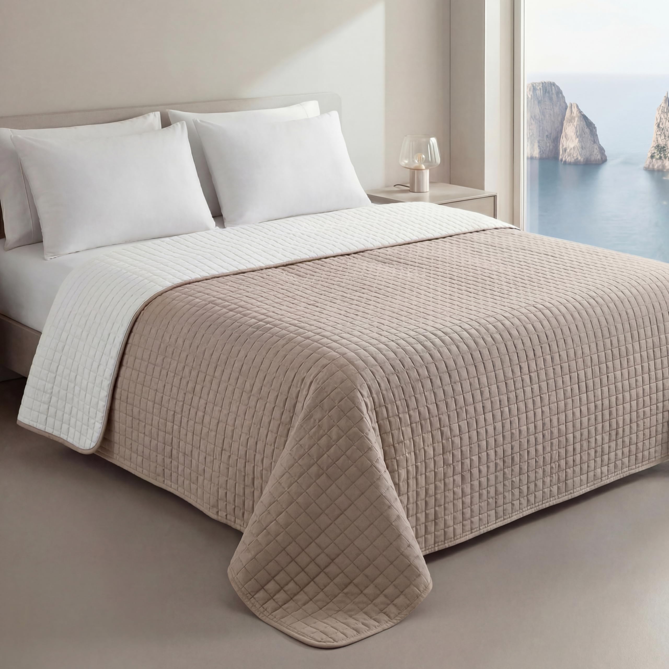 Clara Home Milano Copriletto Trapuntato Capri in Microfibra Manopesca, Double Face, Trapuntino Primavera Estate, Qualità Premium, Made in Italy, Coperta Letto Matrimoniale, Colore Beige - 1