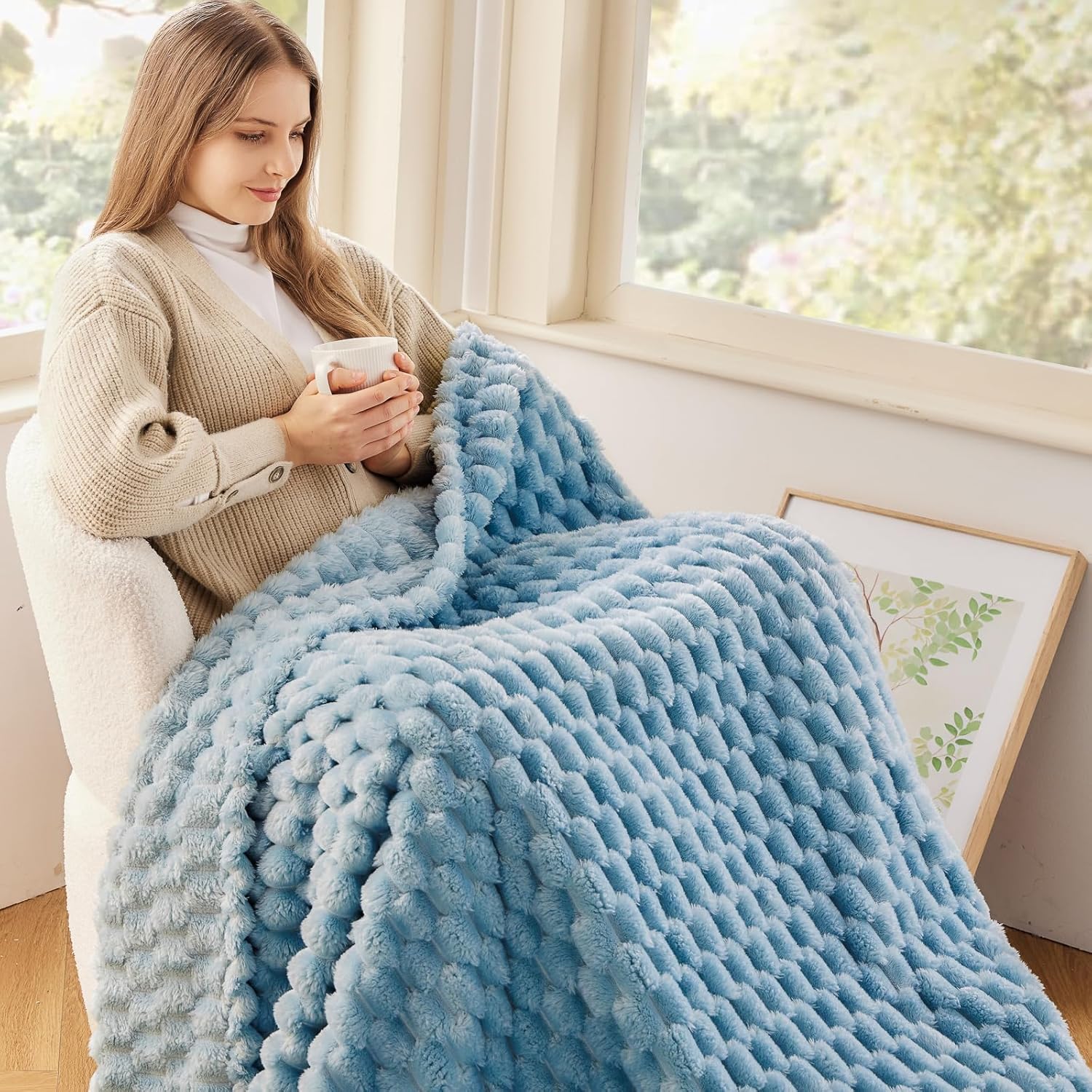 NEWCOSPLAY Super Soft Twin Blanket Blue Premium Silky Flannel Fleece 3D Clouds Stylish Jacquard Lightweight Bed Blanket All Season Use 350GSM (Blue, Twin(60"x80")) - Image 2