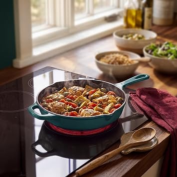 SALTER Chester Cast Iron Frying Pan - 26 cm Universal Frying Pan, Oven Safe up to 240 C, Grilling, Roasting & Searing, Stove to Oven to Table Cookware, Induction Safe, PFAS Free, Green
