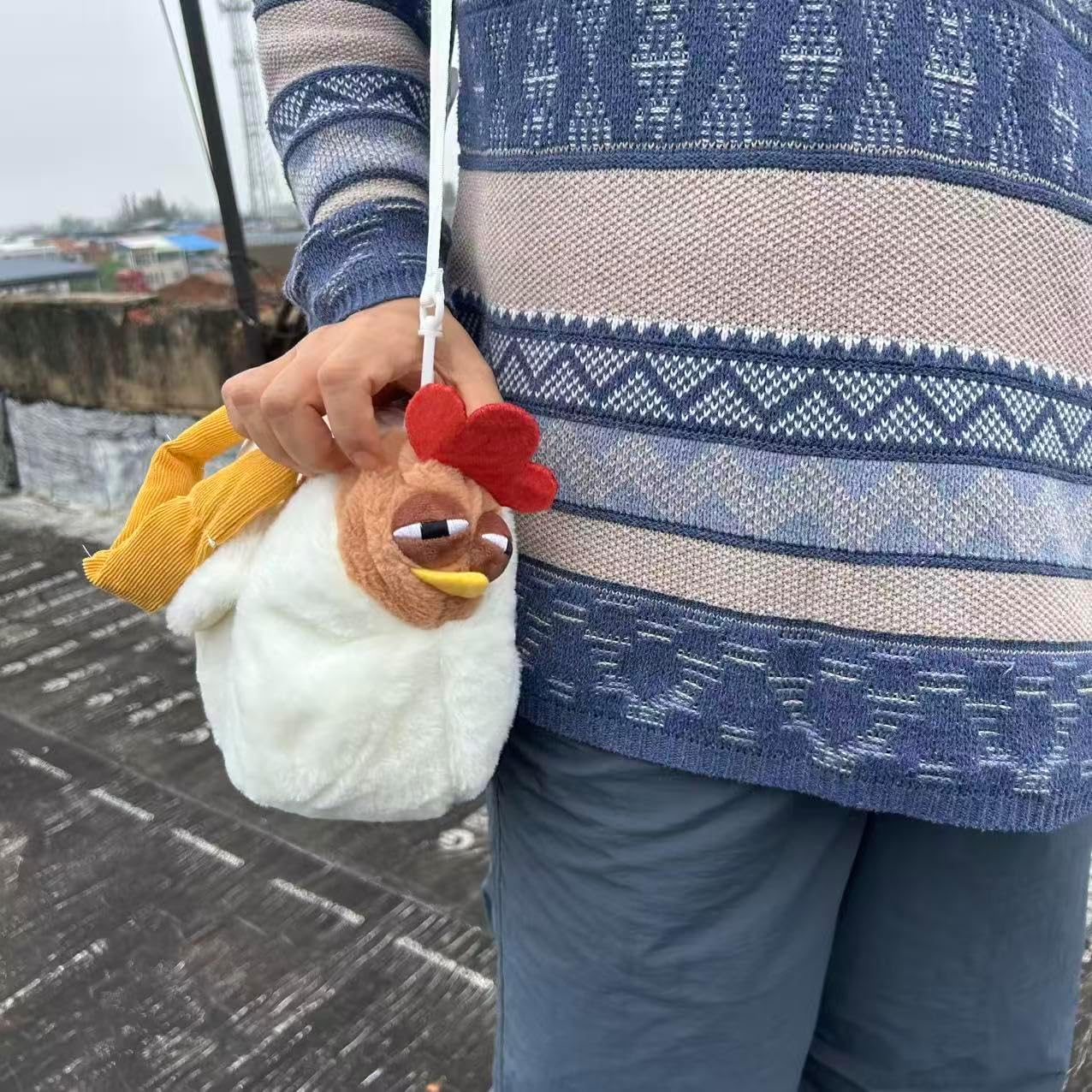 Cute Plush Chicken Shoulder Bag - Soft Fluffy Hen Purse, Novelty Bag, Animal Plush Crossbody Bag Cosmetic Bag with Zipper for Women - Image 7