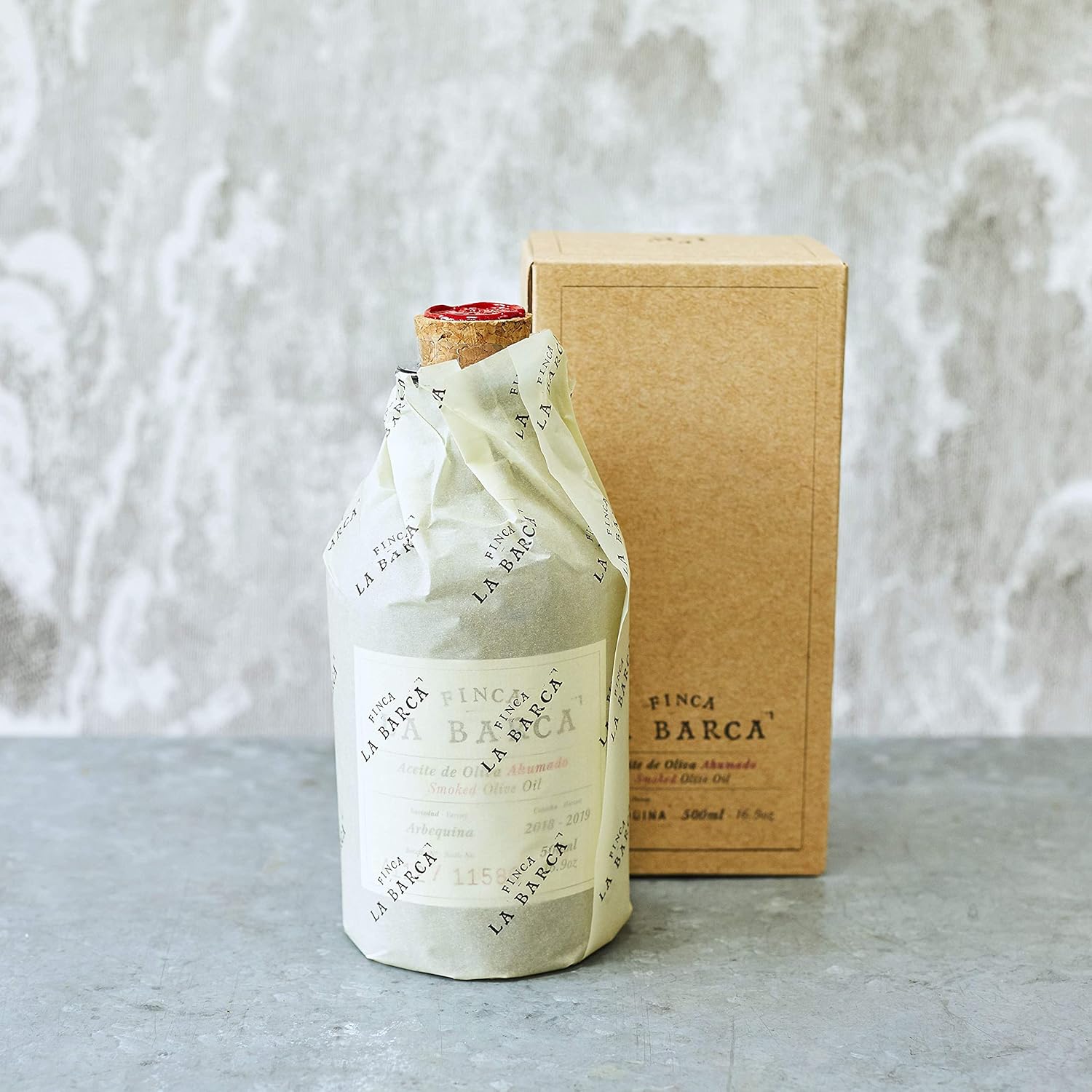 Finca La Barca | Smoked Arbequina | Extra Virgin Olive Oil | Extremadura Spain | Finishing & Drizzling Salad, Meat, Soup, Pizza | 8.45 Fl Oz (250 ml)