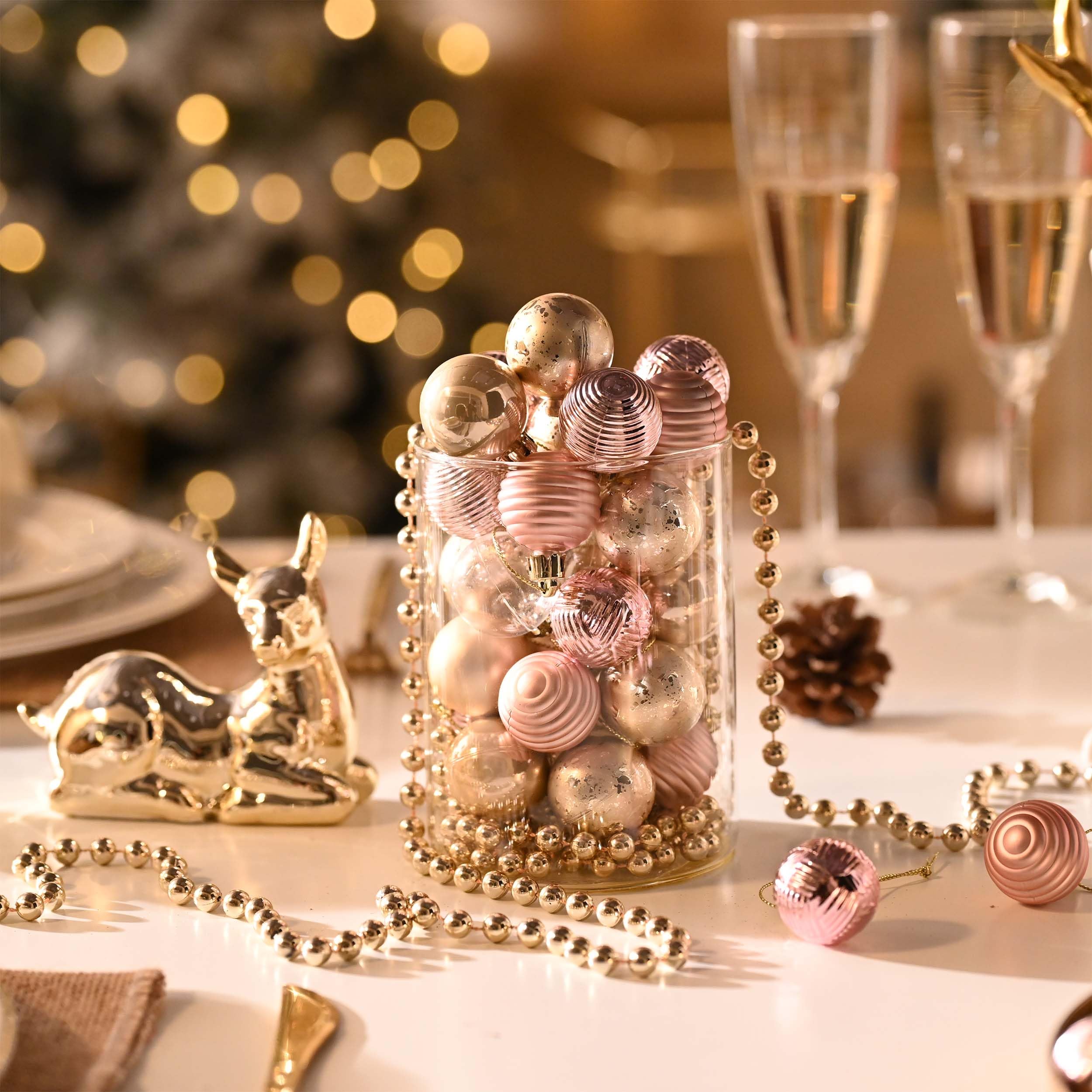 Valery Madelyn Weihnachtskugeln, 49 Stück 3cm Bruchsichere Christbaumkugeln Weihnachtskugel, Christbaumschmuck mit Aufhänger(Rosa Gold)
