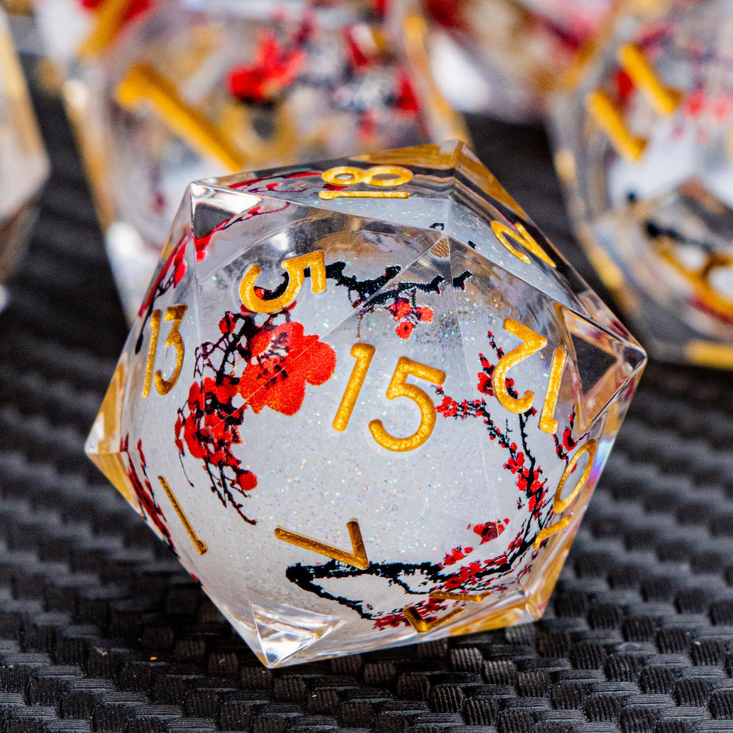 ARUOHHA DND Resin Dice Plum Blossom Liquid Core White Sharp Edge Polyhedral Dice Set with Gift Box, Compatible with Dungeons Dragons Role Playing Game D and D Dice Set D20 D12 D10 D6