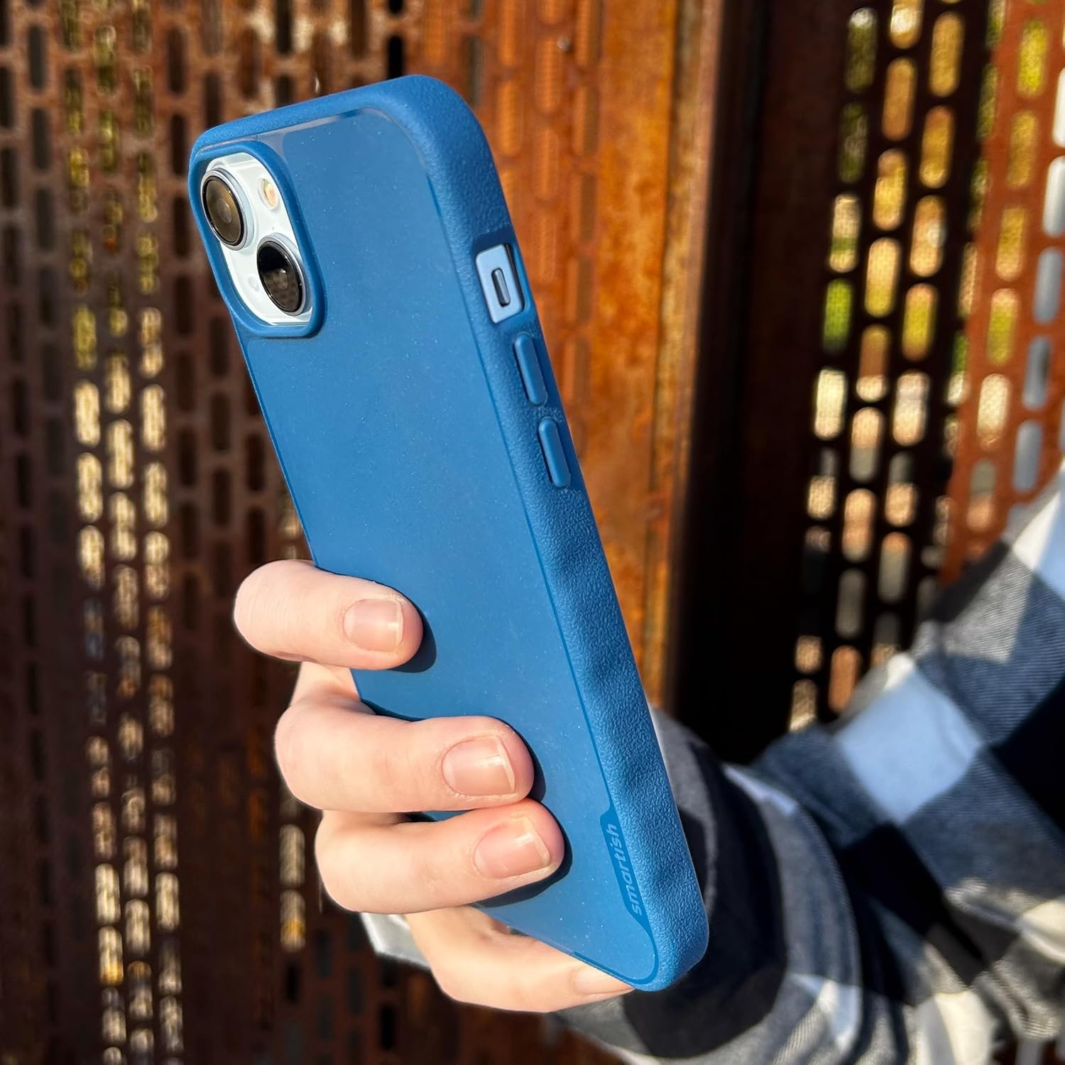 Smartish® iPhone 15 Plus Magnetic Case - Gripmunk Compatible with MagSafe [Lightweight + Protective] Slim/Thin Grip Cover with Microfiber Lining for Apple iPhone 15 Plus - Blues on The Green - Image 7