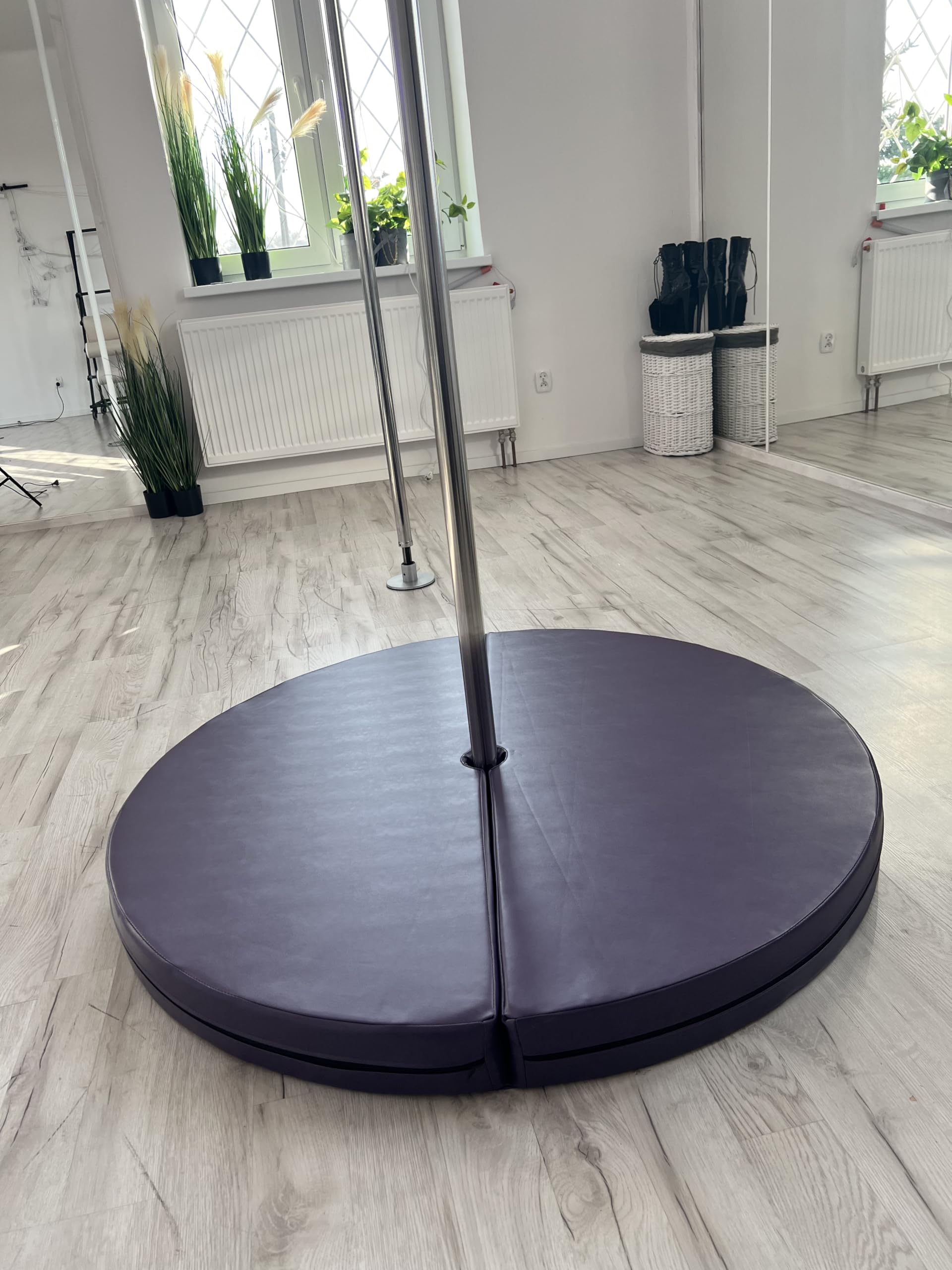 Pole Dance - Tappetino rotondo – 120 cm di diametro – tappetino antiscivolo con apertura per asta pole dance – tappetino protettivo circolare – accessorio per ginnastica