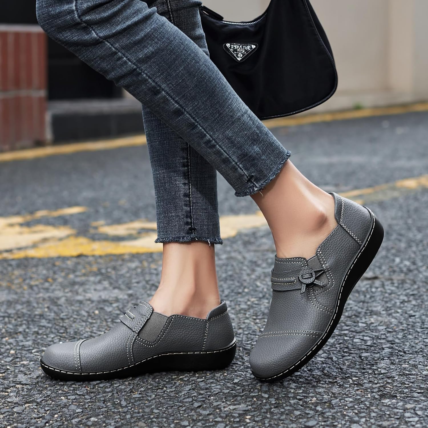 LAZYPOP Women's Classic Comfort Leather Loafers Cute Slip-Ons Casual Dress Shoes Lightweight Walking Flats Everyday Work Shoes - Image 3